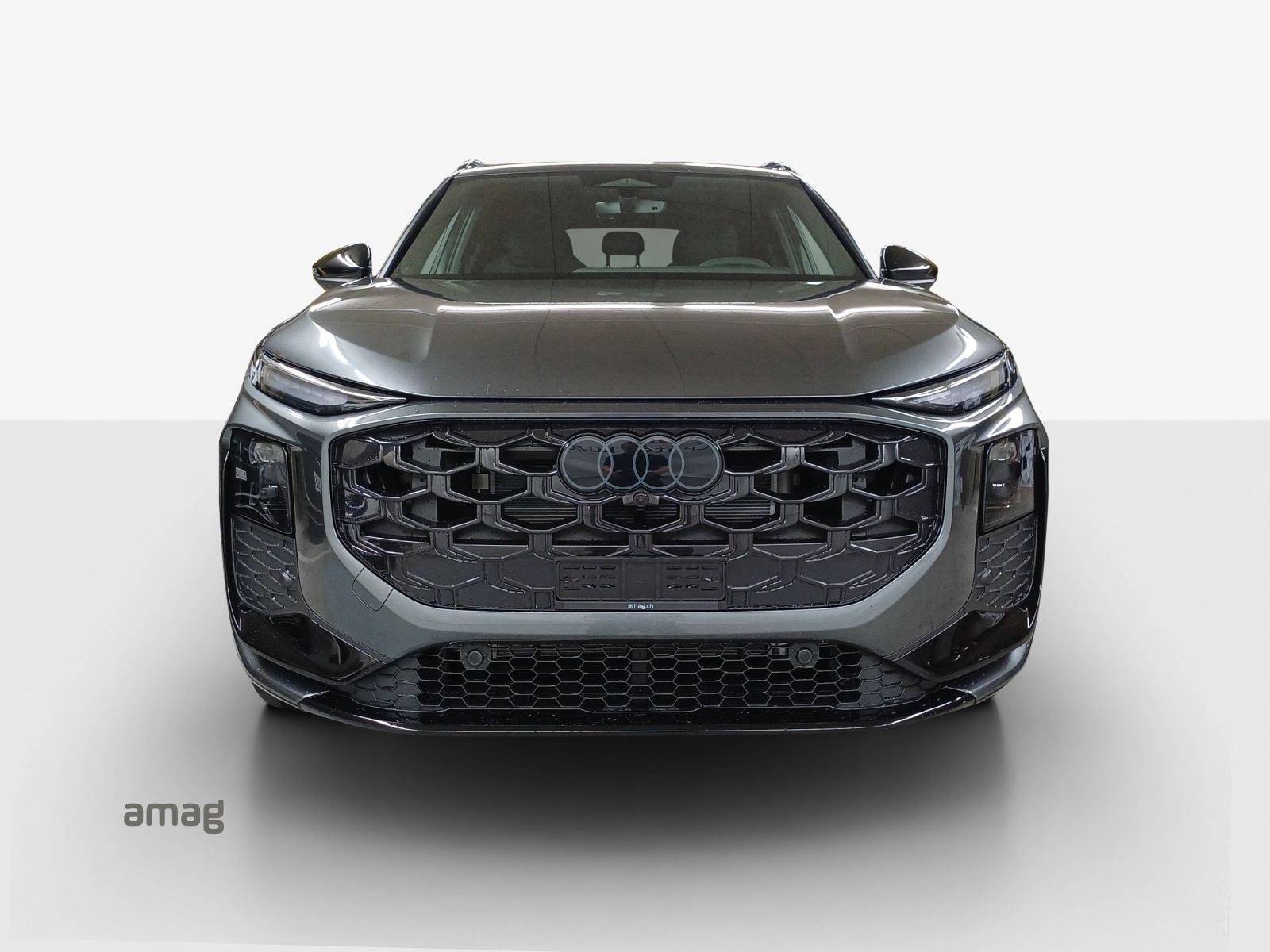 AUDI Q3 SUV e-hybrid 200 kW S tronig-image-6