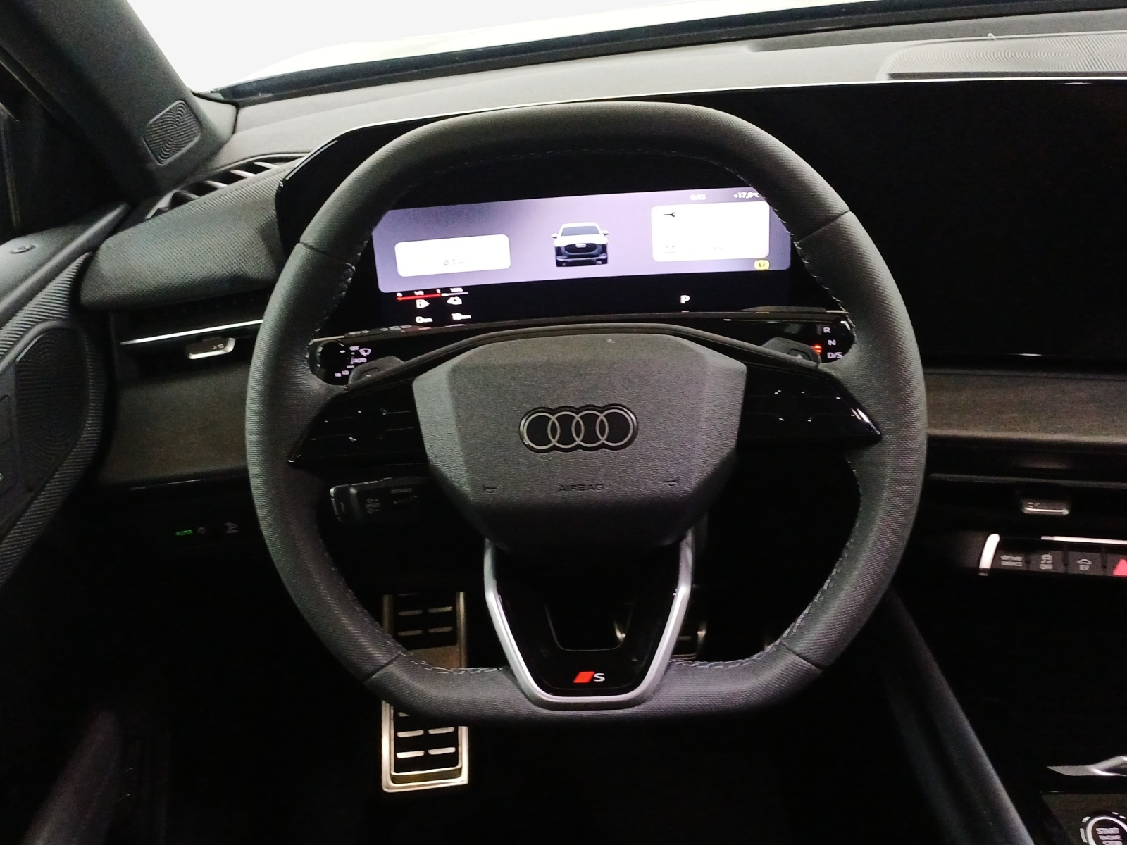 AUDI Q3 SUV e-hybrid 200 kW S tronig-image-9