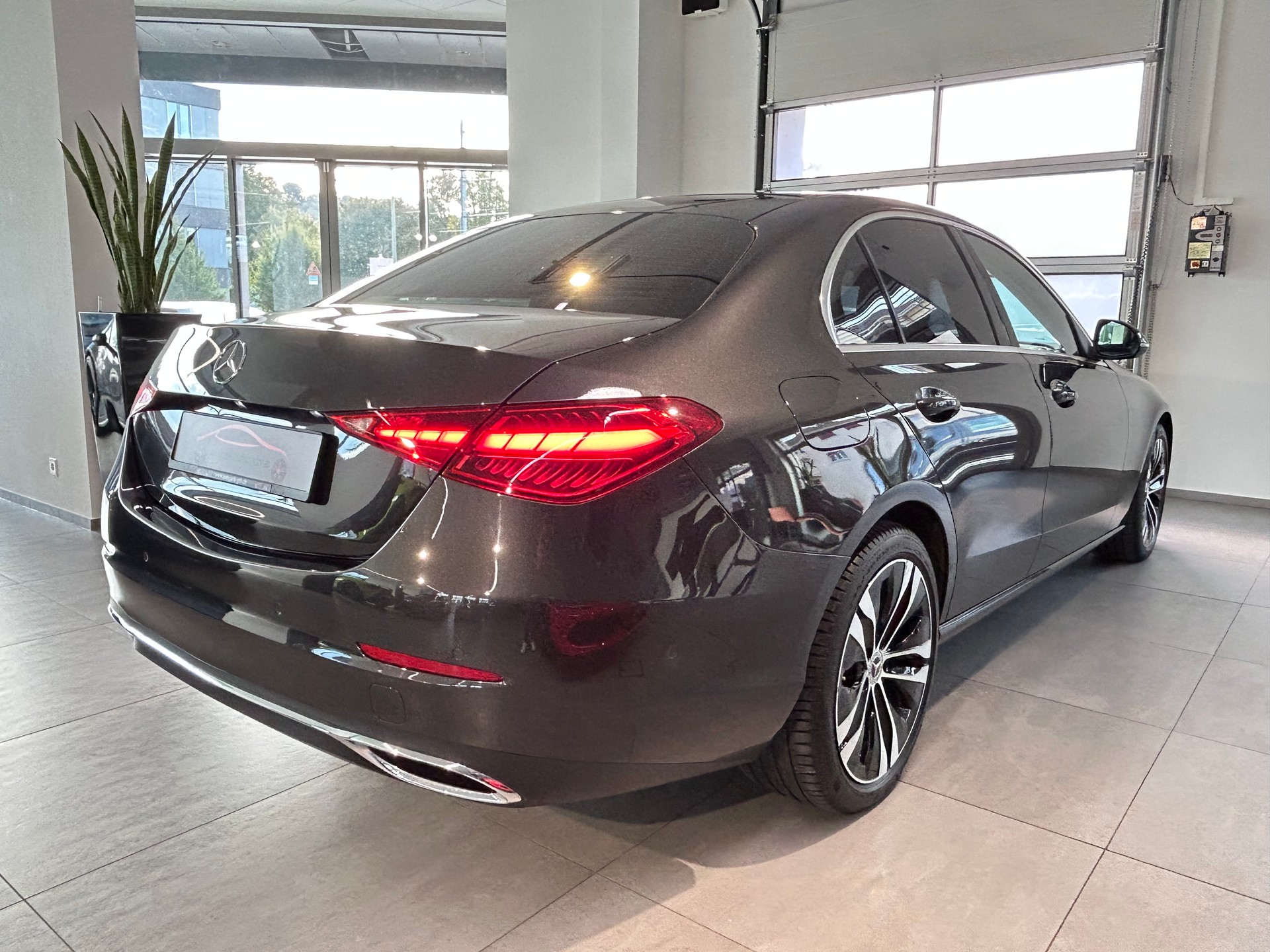 MERCEDES-BENZ Avantgarde-image-6