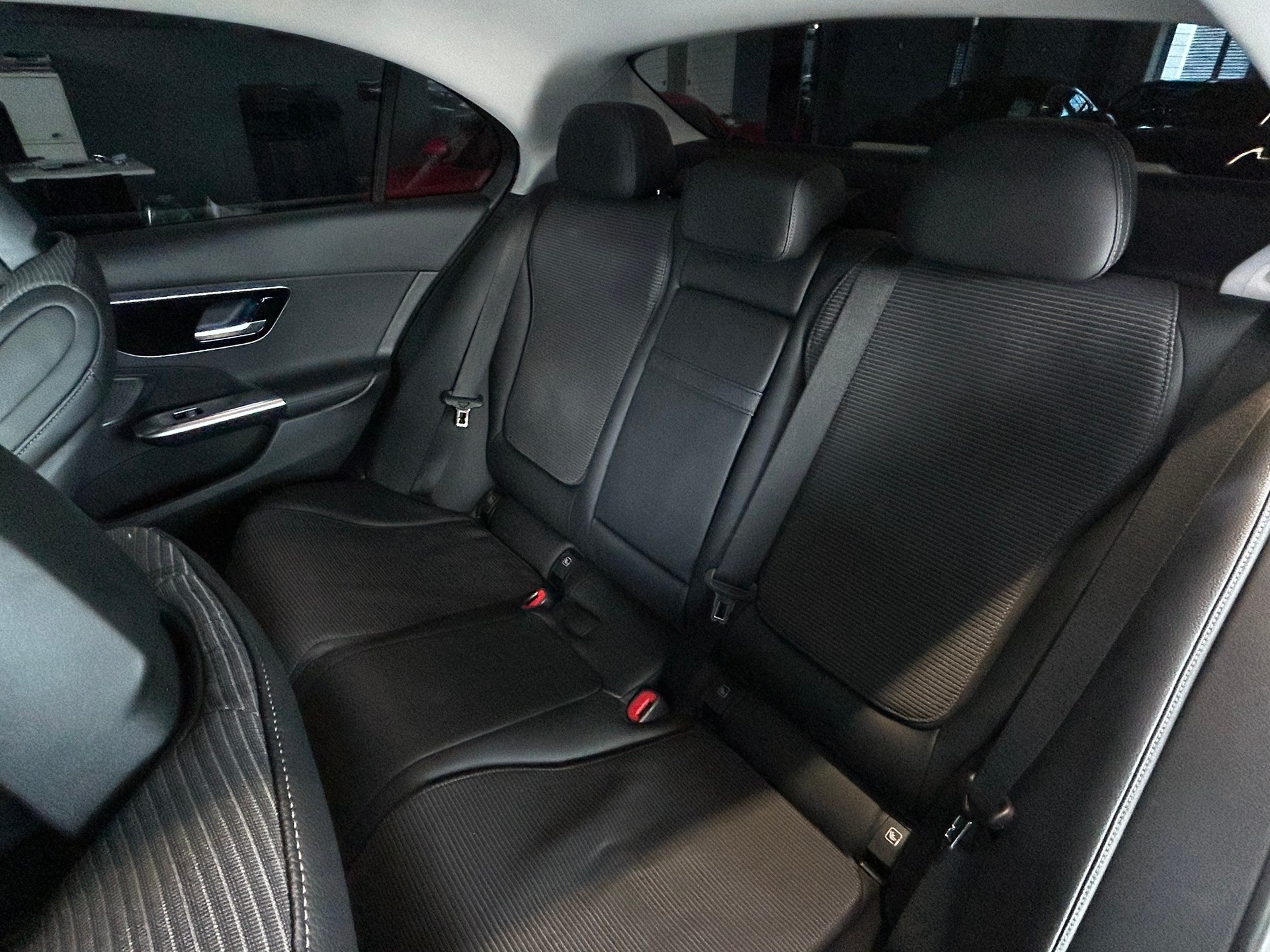 MERCEDES-BENZ Avantgarde-image-14