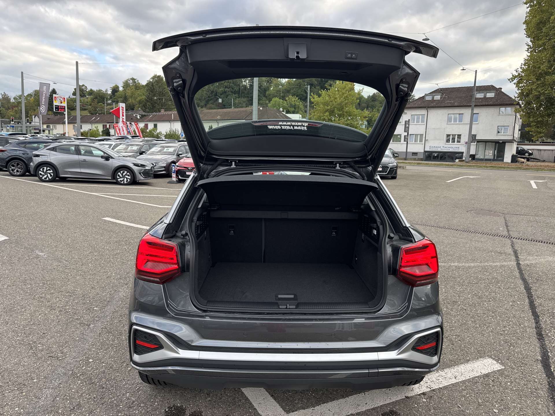 AUDI Q2 35 TFSi S-Line S-Tronic Automat-image-7