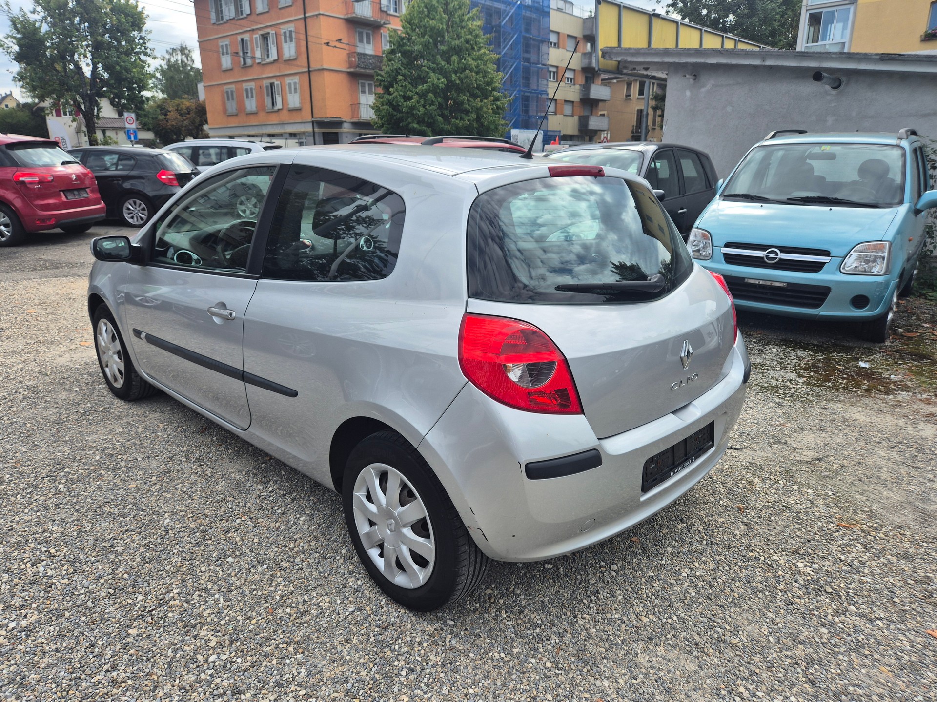RENAULT Clio 1.2 16V Turbo Dynamique-image-6