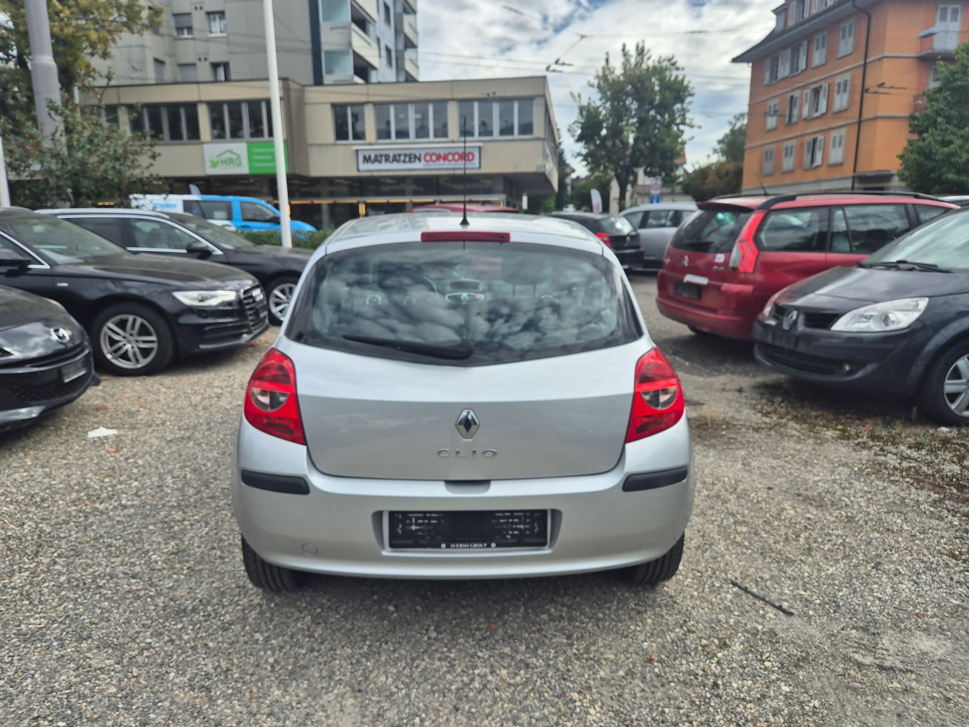RENAULT Clio 1.2 16V Turbo Dynamique-image-3
