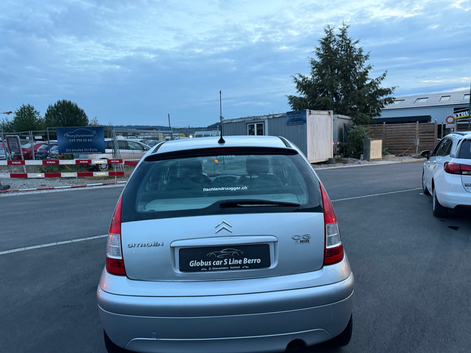 CITROEN C3 1.6i 16V Exclusive Automatic-image-5
