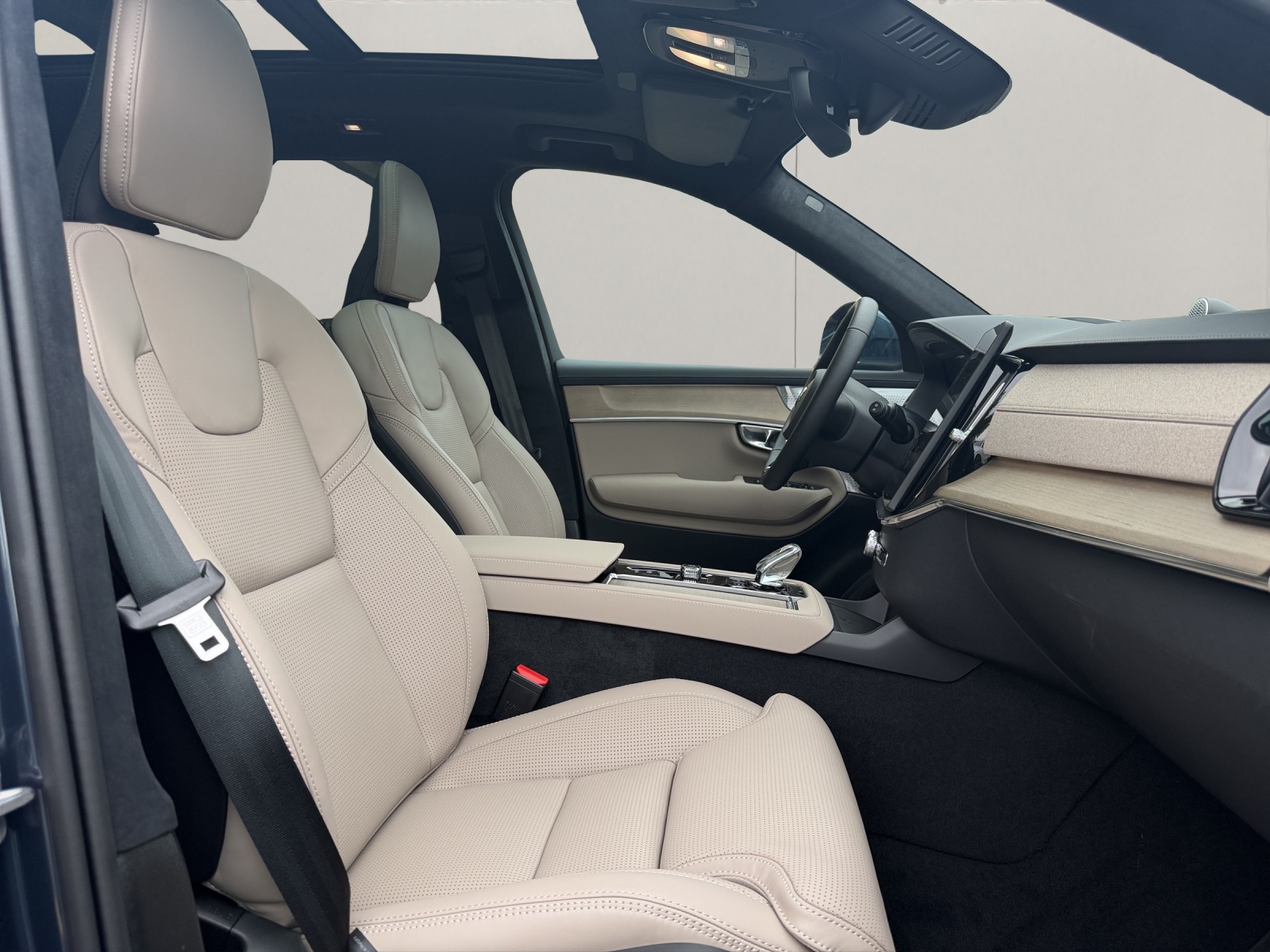 VOLVO XC90 2.0 T8 TE Ultra Bright eAWD-image-11