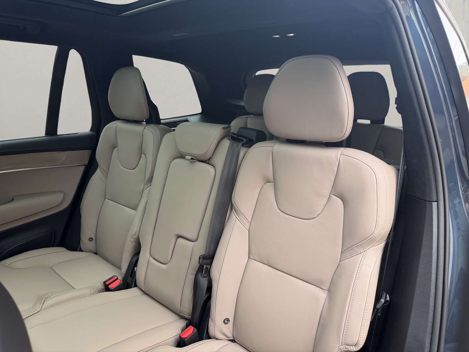 VOLVO XC90 2.0 T8 TE Ultra Bright eAWD-image-13
