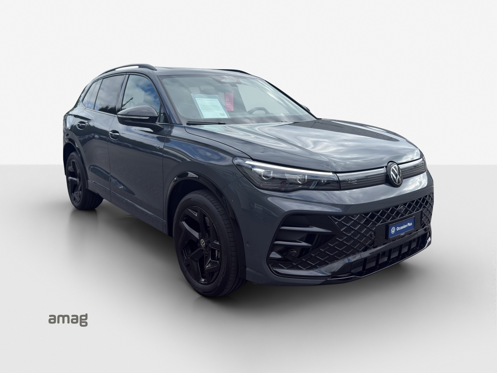 VW Tiguan 2.0 TSI DSG R-Line 4Motion-image-5