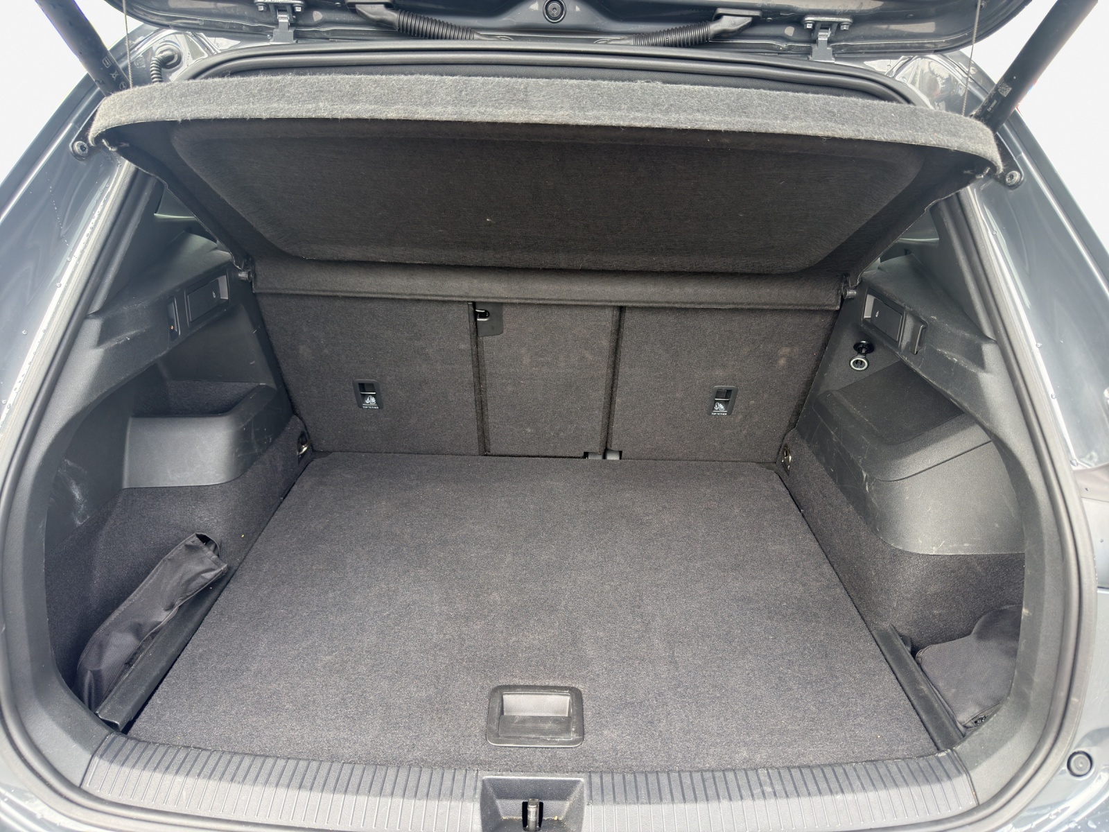 VW Tiguan 2.0 TSI DSG R-Line 4Motion-image-12