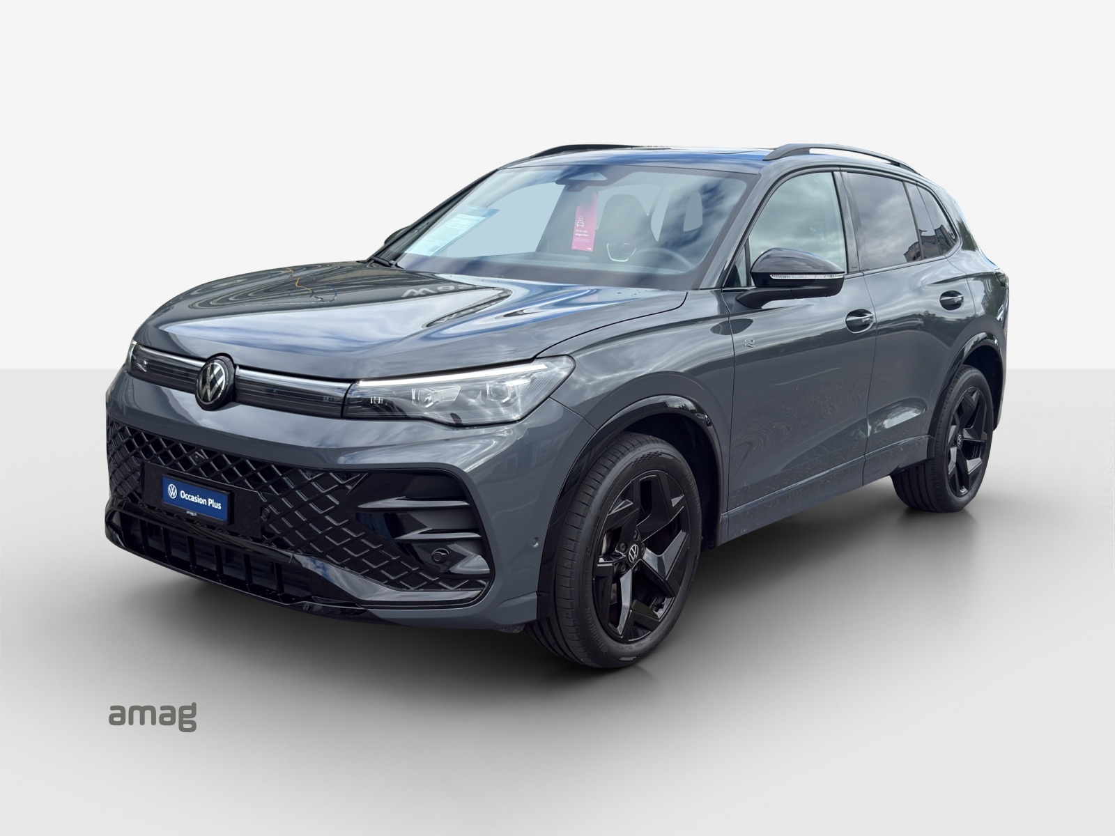 VW Tiguan 2.0 TSI DSG R-Line 4Motion-image-0