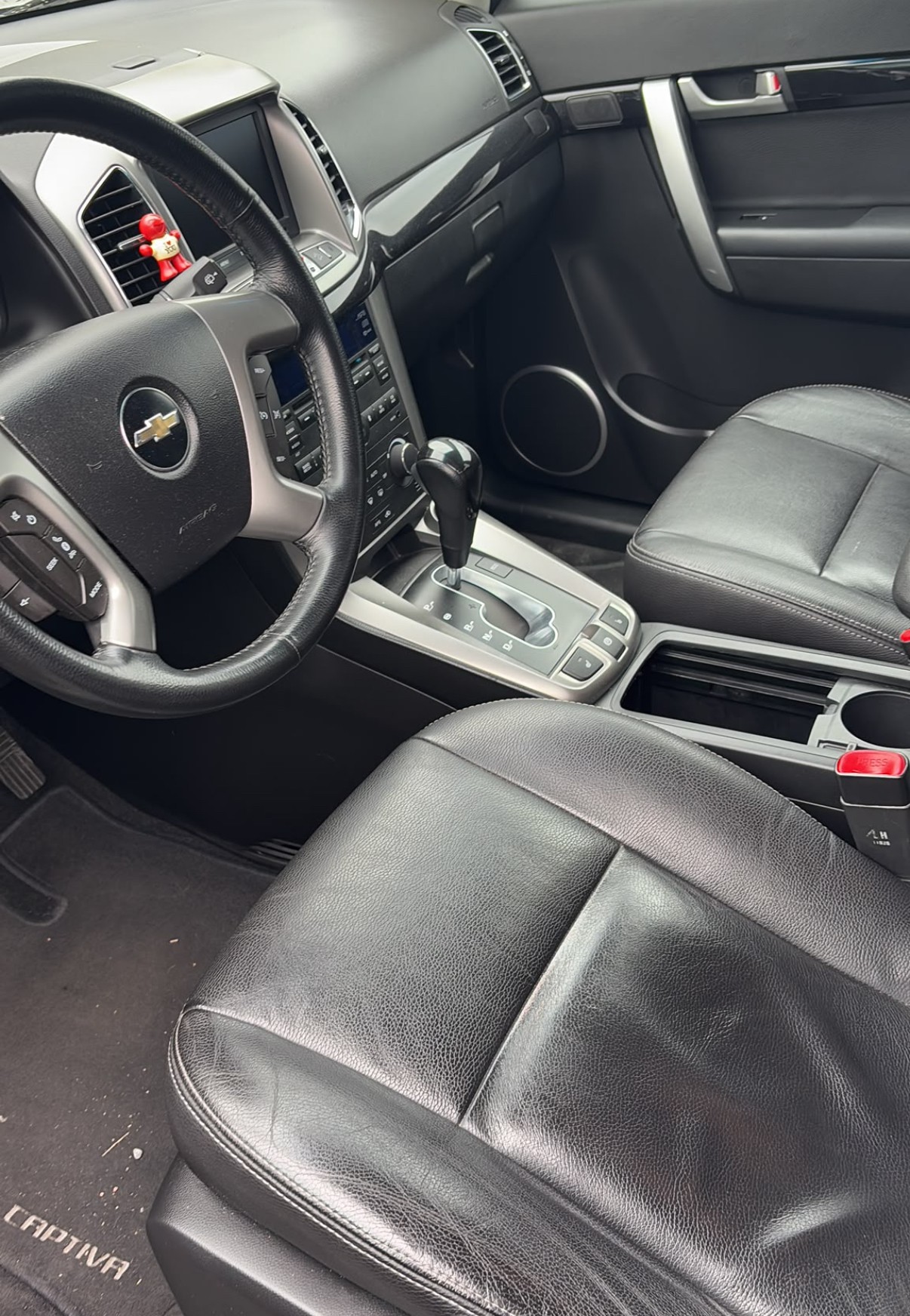 CHEVROLET Captiva 3.0 V6 LTZ 4WD Automatic-image-3