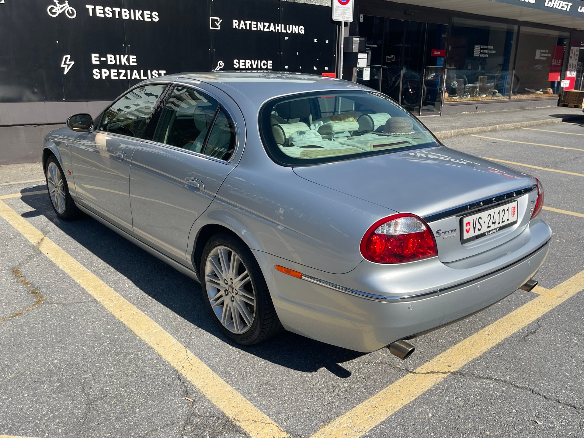 JAGUAR 3.0 V6 Executive Anniversary Edition * ab MFK * grosser Service * 8-fach bereift *-image-5