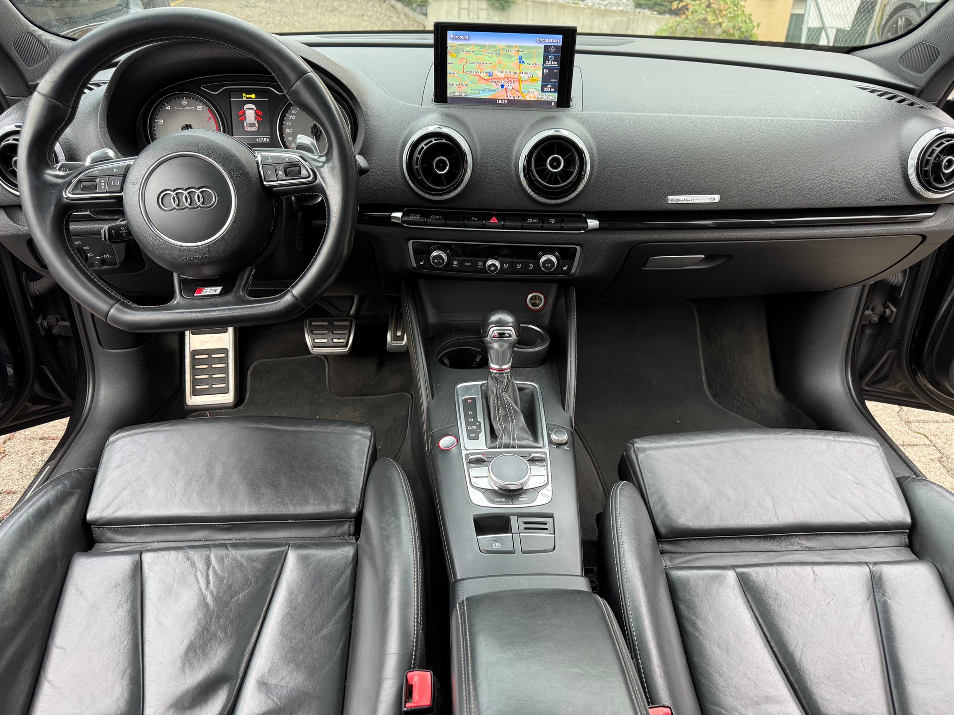 AUDI S3 Sportback 2.0 TFSI quattro S-tronic-image-11