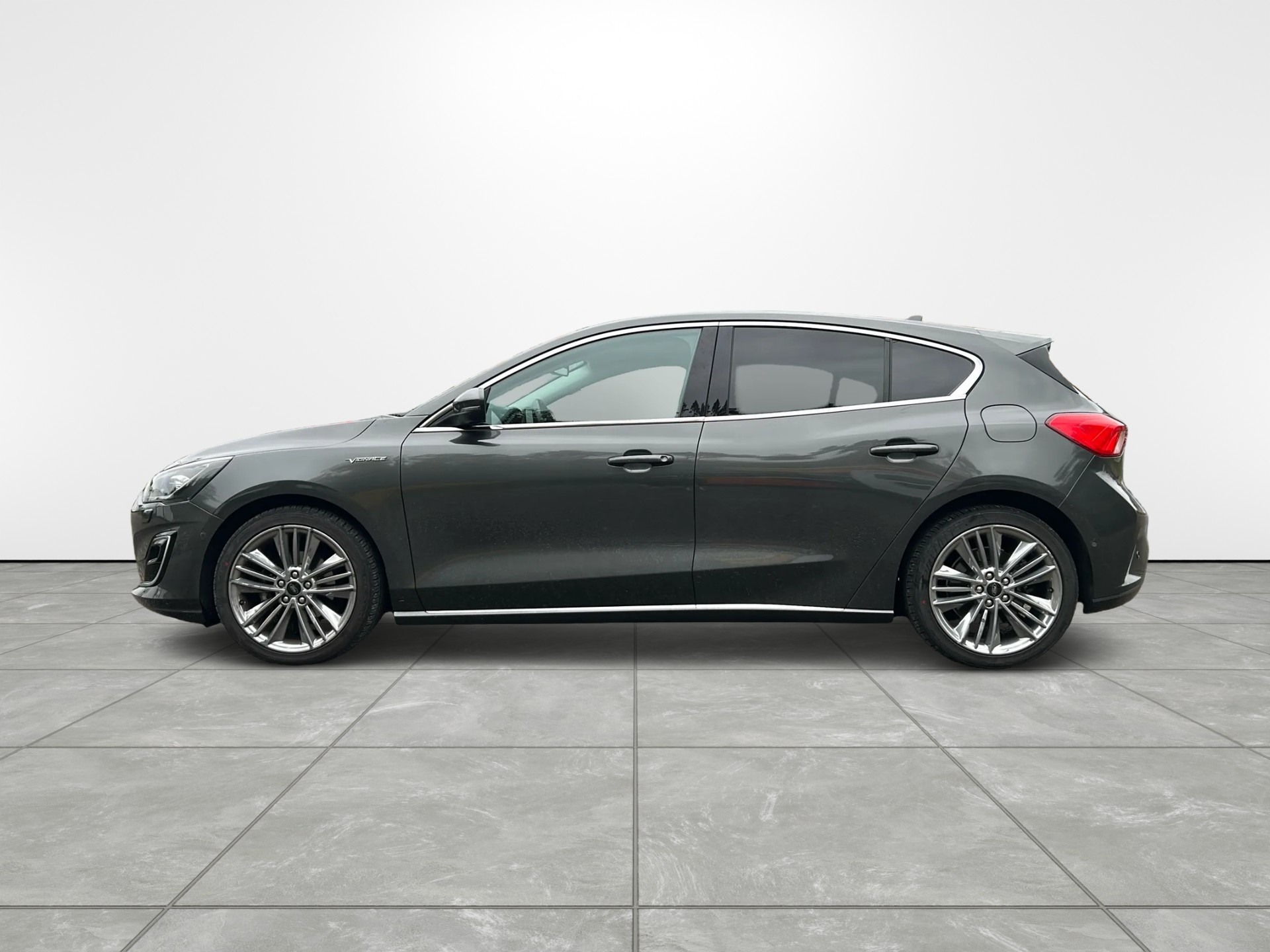 FORD Focus 1.0 SCTi Vignale Automatic-image-7