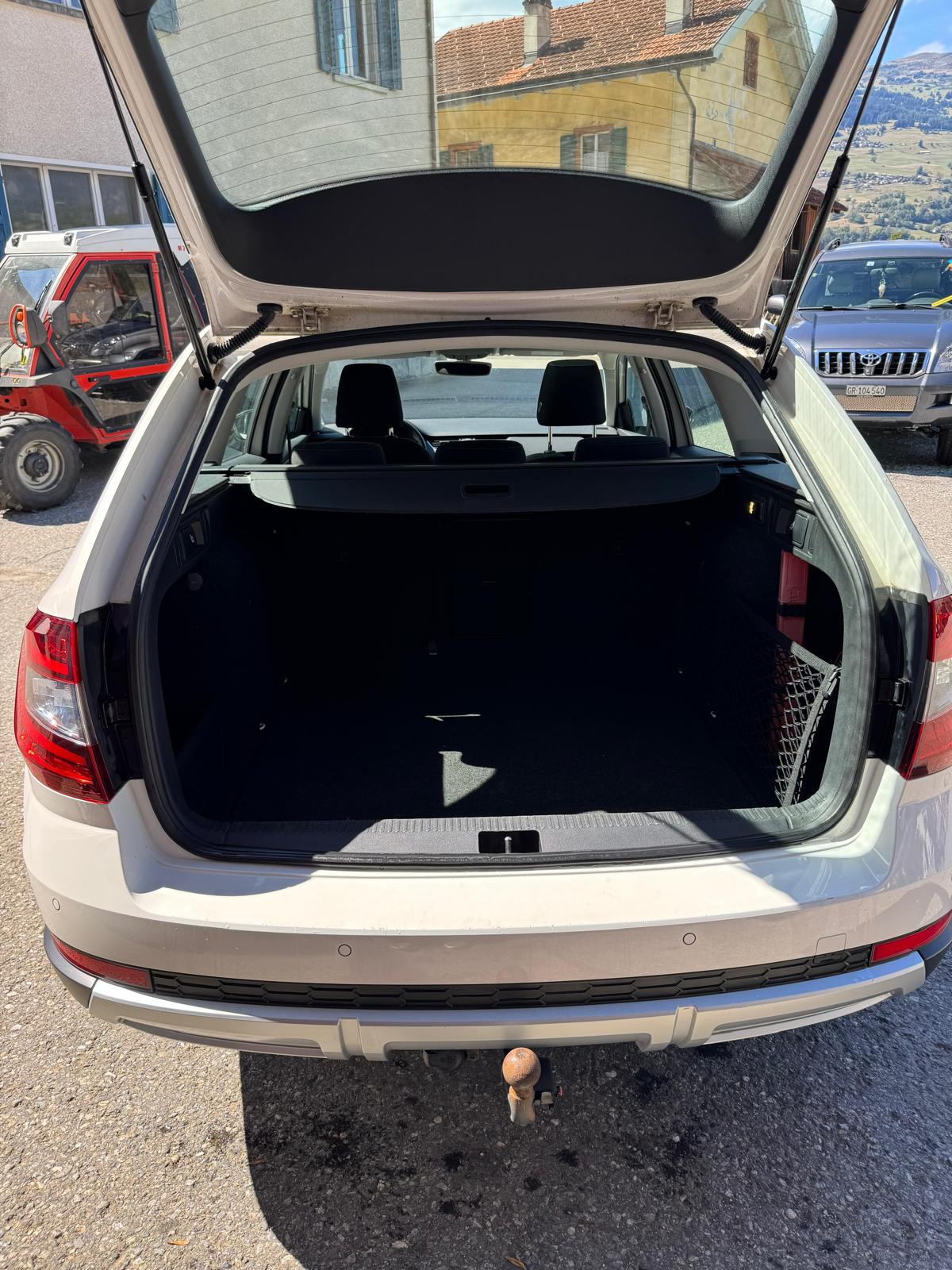 SKODA 2.0 TDI 184 4x4 DSG-image-3
