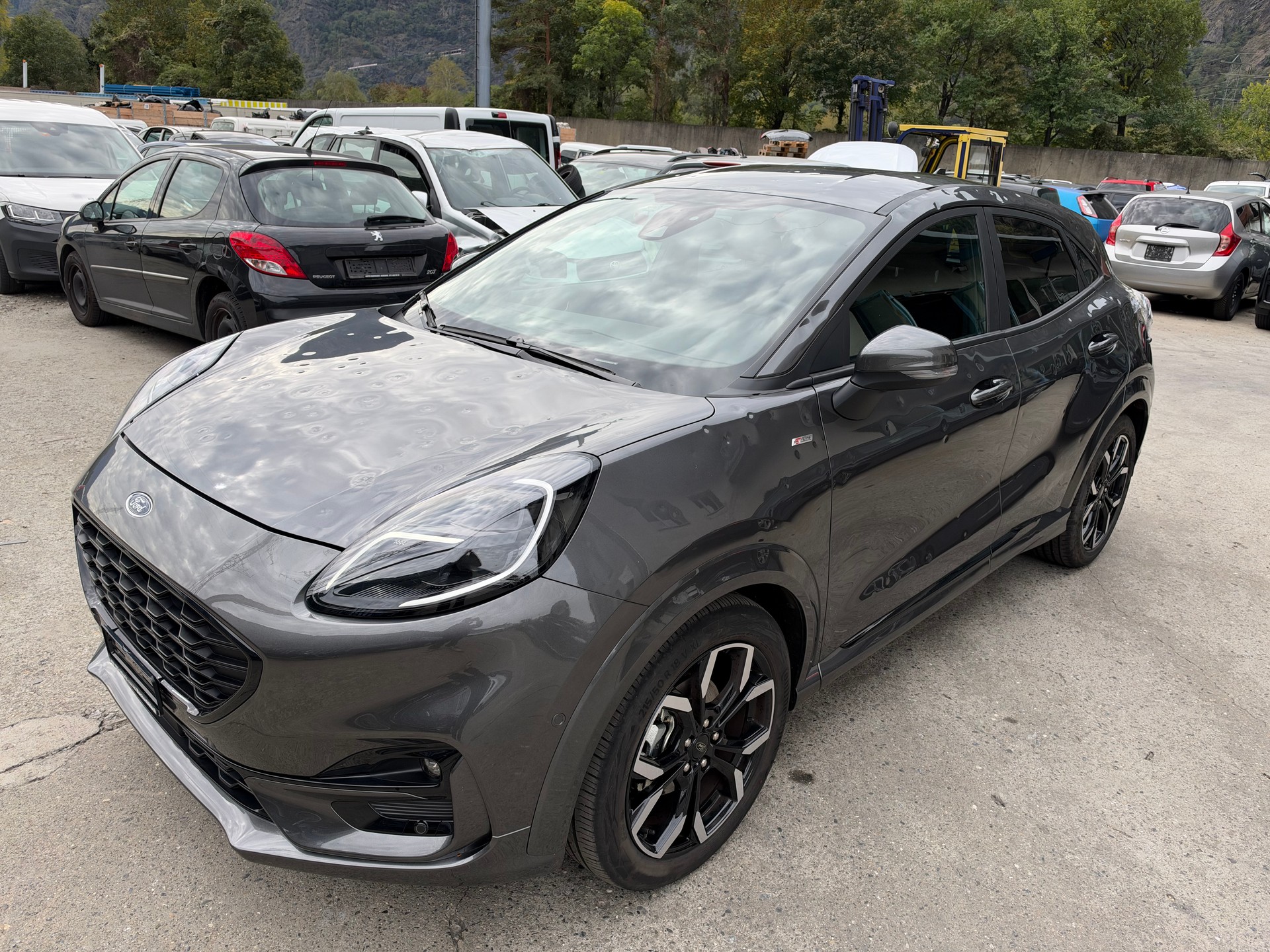 FORD Puma 1.0 MHEV Titanium Automat-image-1
