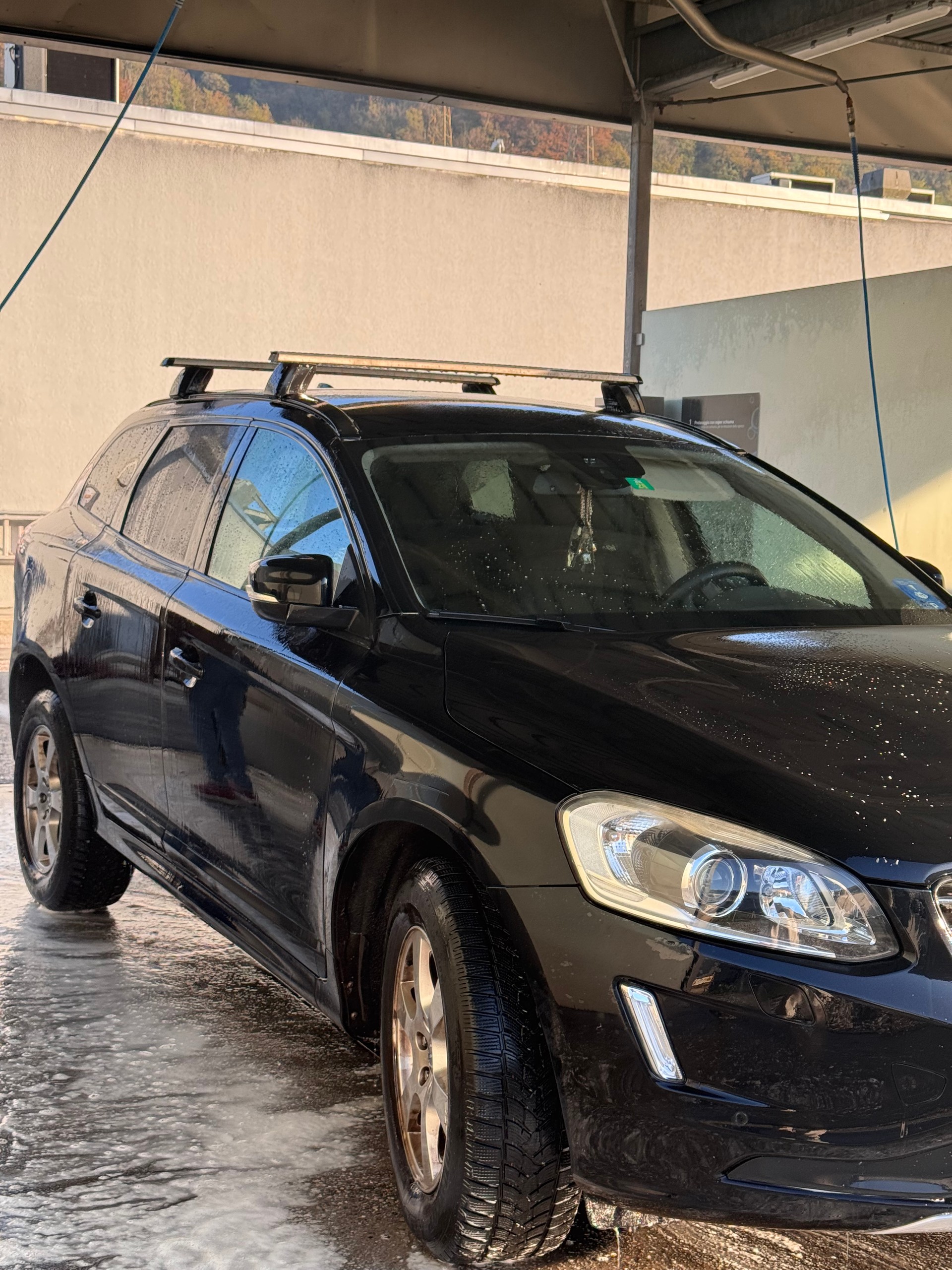 VOLVO 2.4 D4 Family Ed. AWD-image-4