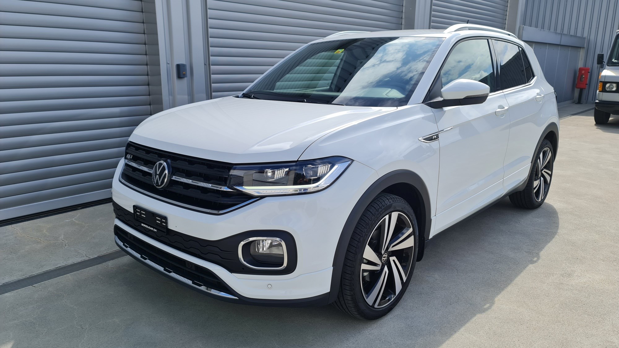 VW T-Cross 1.0 TSI Style (SUV / Geländewagen) VW VW T-Cross 1.0 TSI Style (SUV / Geländewagen)