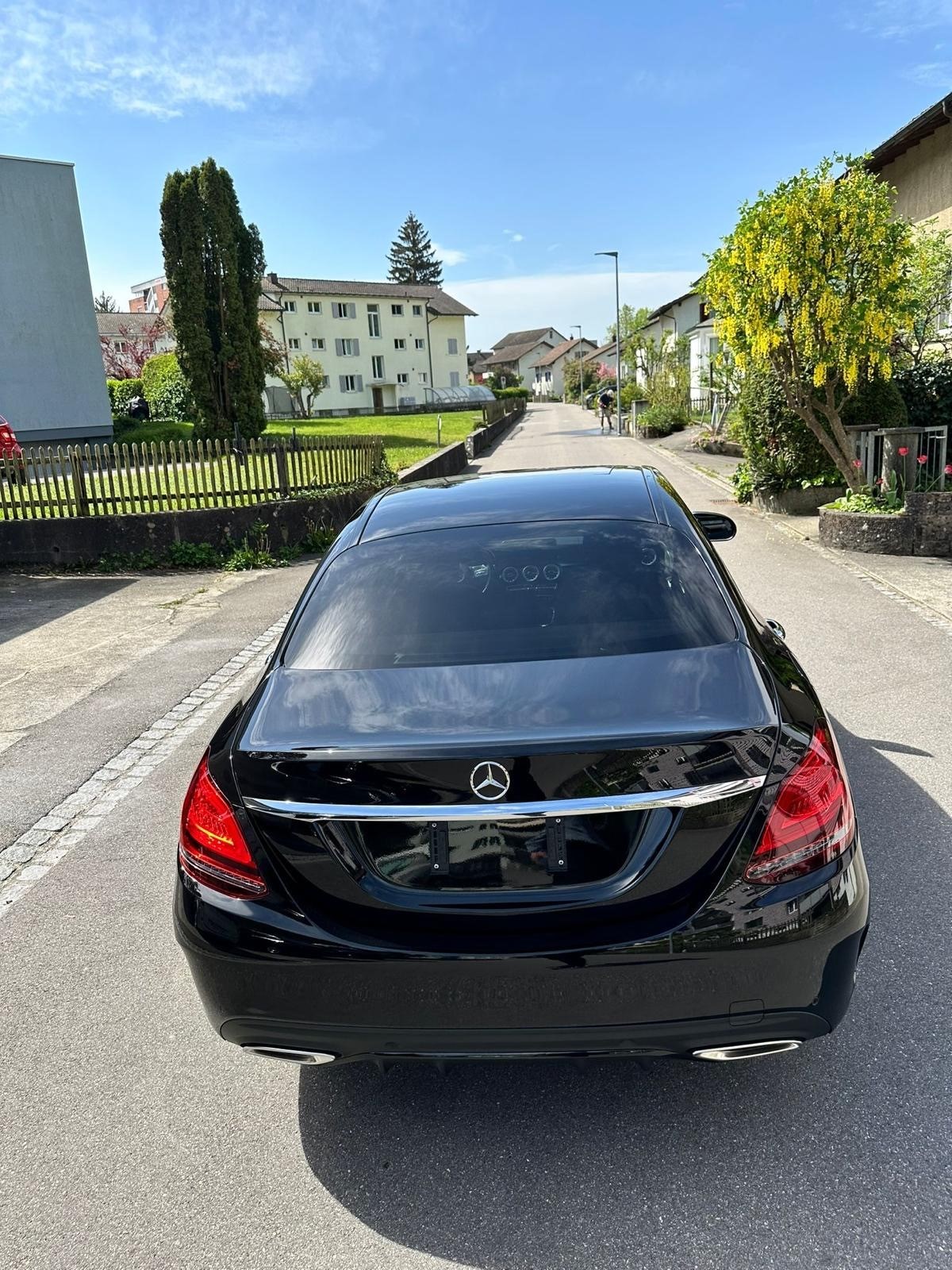 MERCEDES-BENZ C 200 4Matic AMG Line 9G-Tronic-image-3
