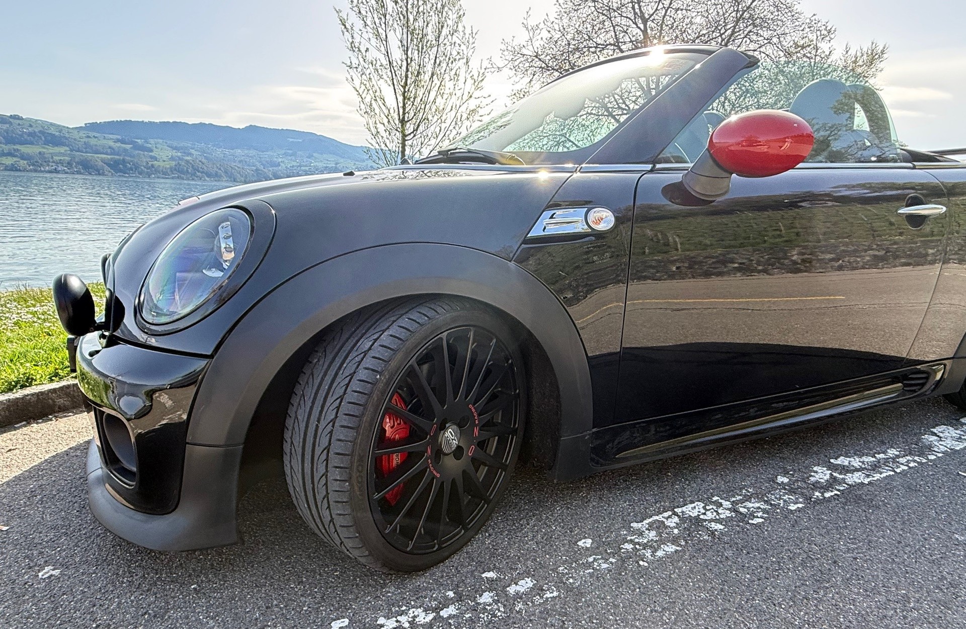 MINI Mini Cooper John Mini Cooper Works Roadster-image-4