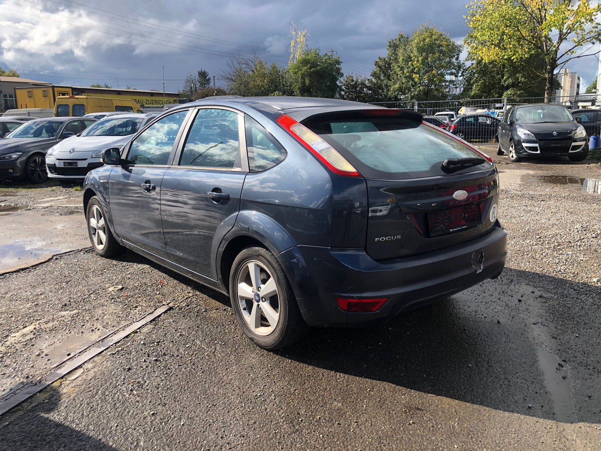 FORD Focus 2.0i Titanium-image-5