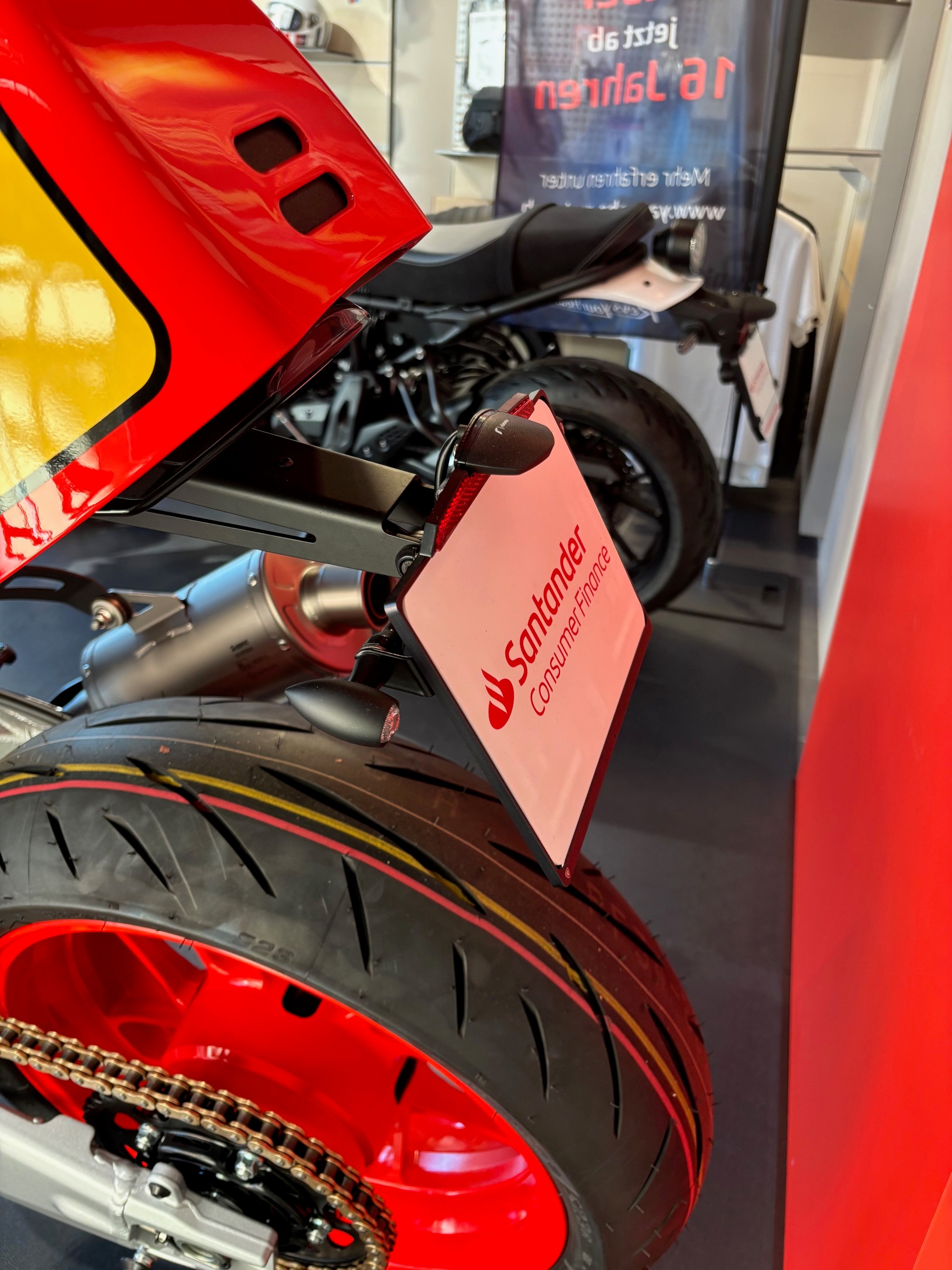 YAMAHA XSR 900 GP-image-7