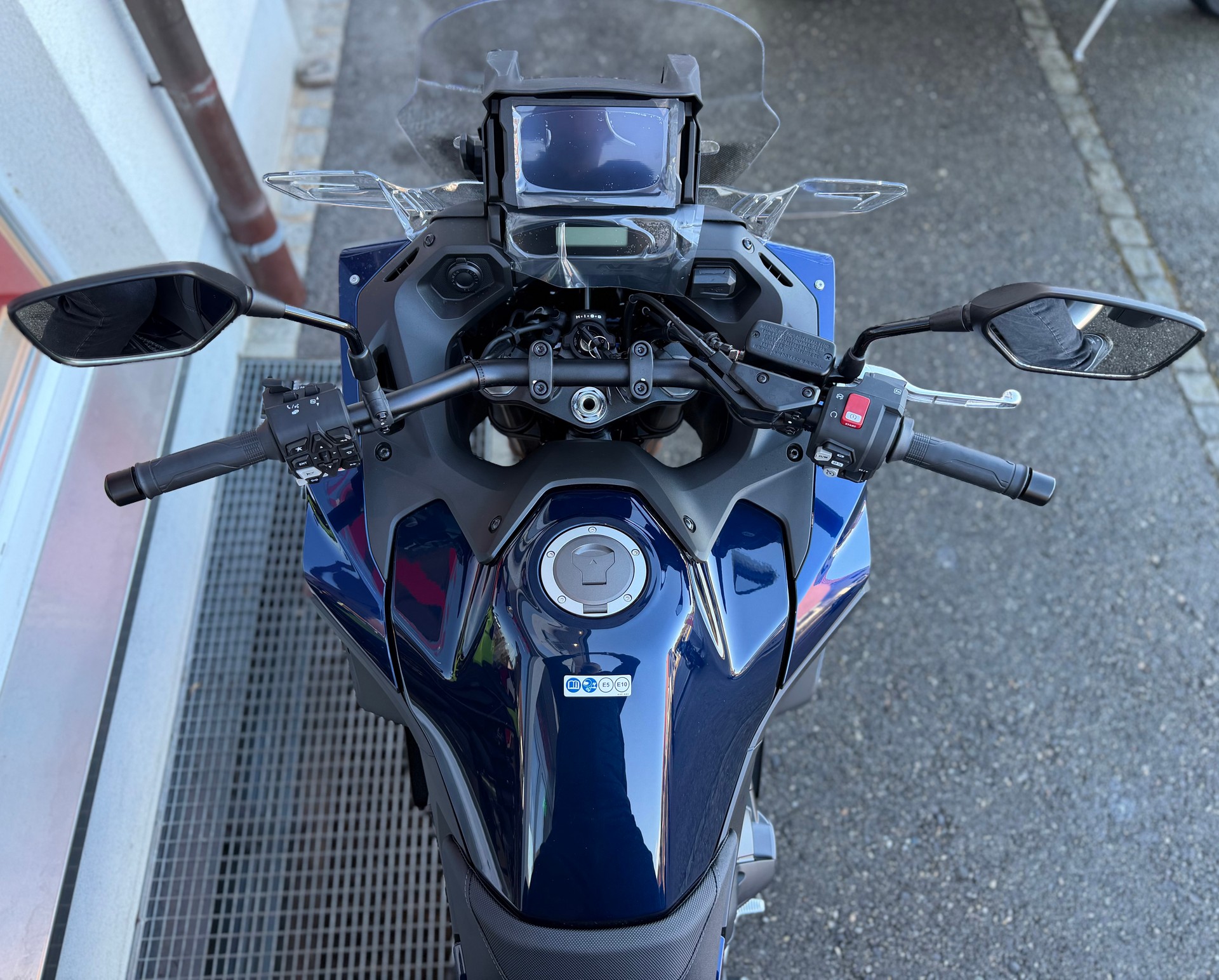 HONDA NT 1100 DCT Electronic Supsension-image-8