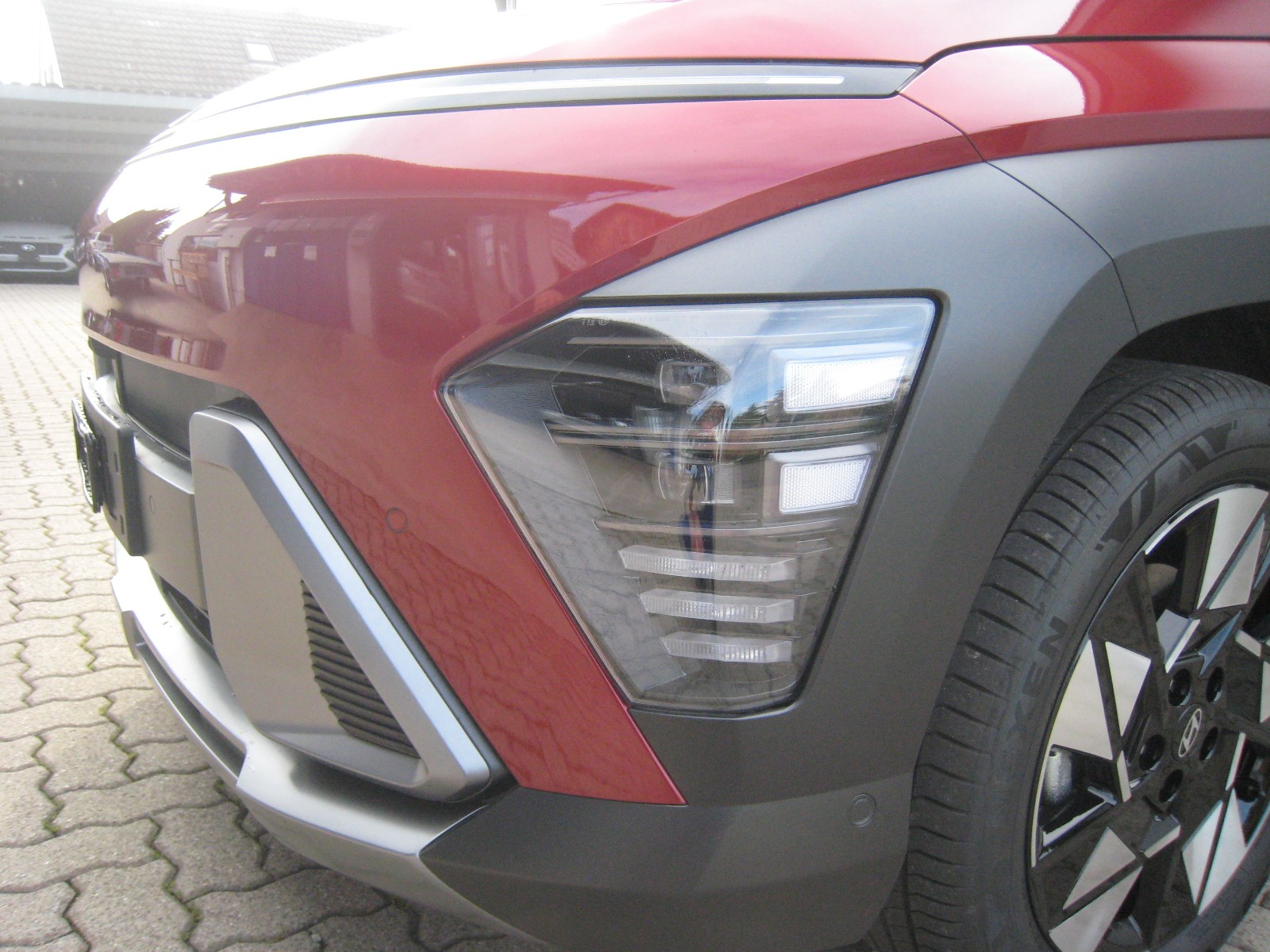 HYUNDAI Kona 1.6 GDi HEV Vertex DCT-image-6