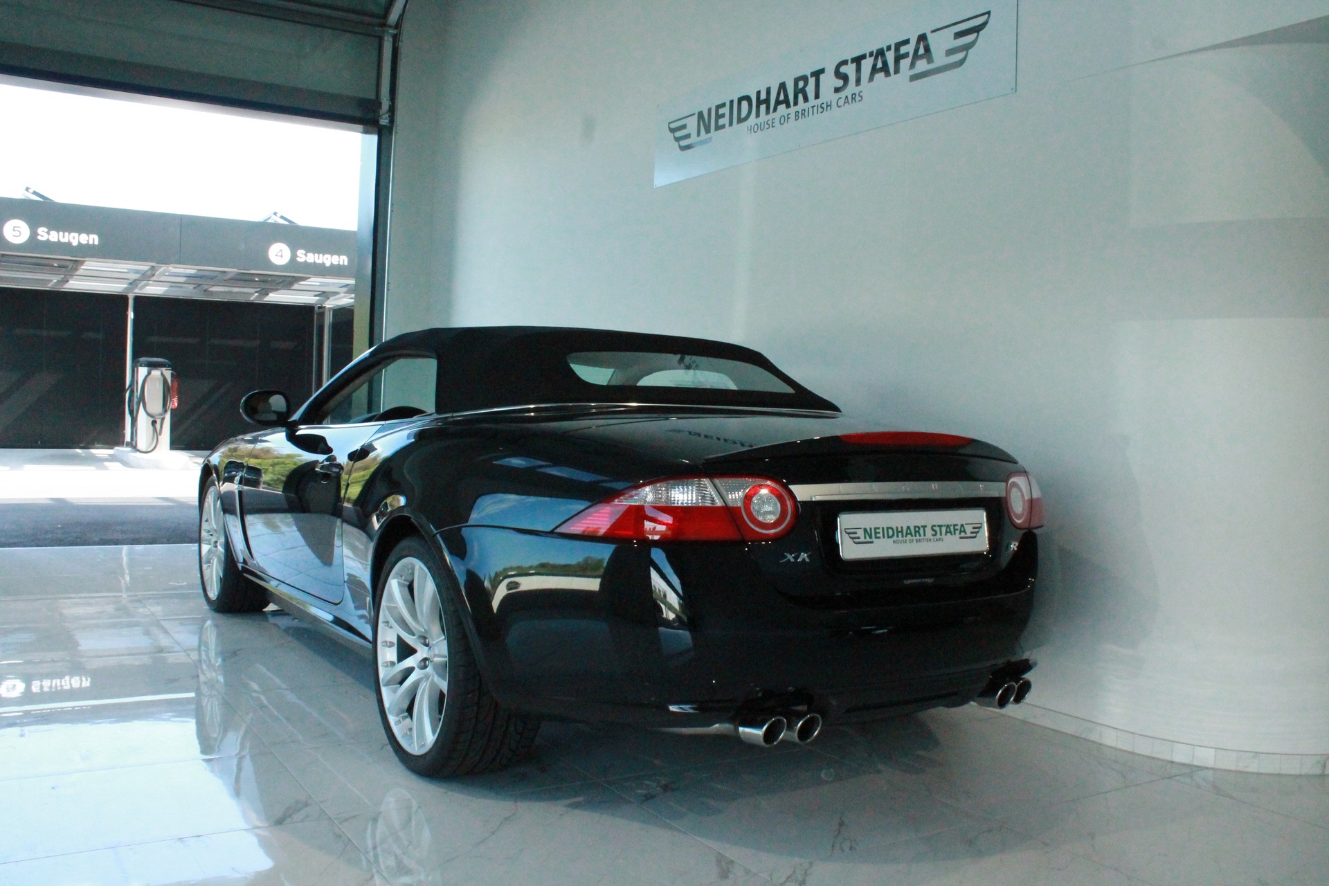 JAGUAR XKR 4.2 V8 SC Automatic-image-1