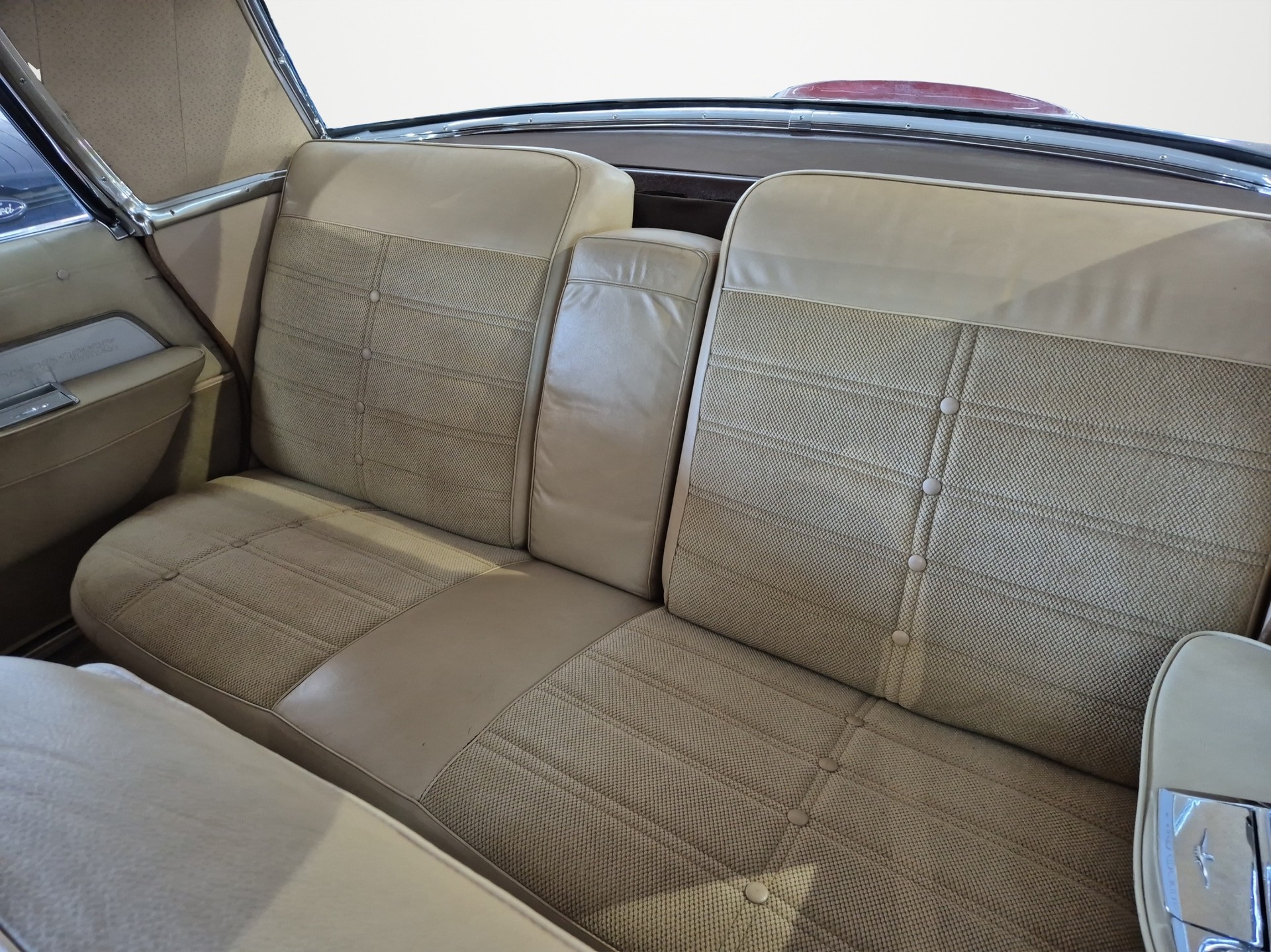 CHRYSLER IMPERIAL CROWN-image-11