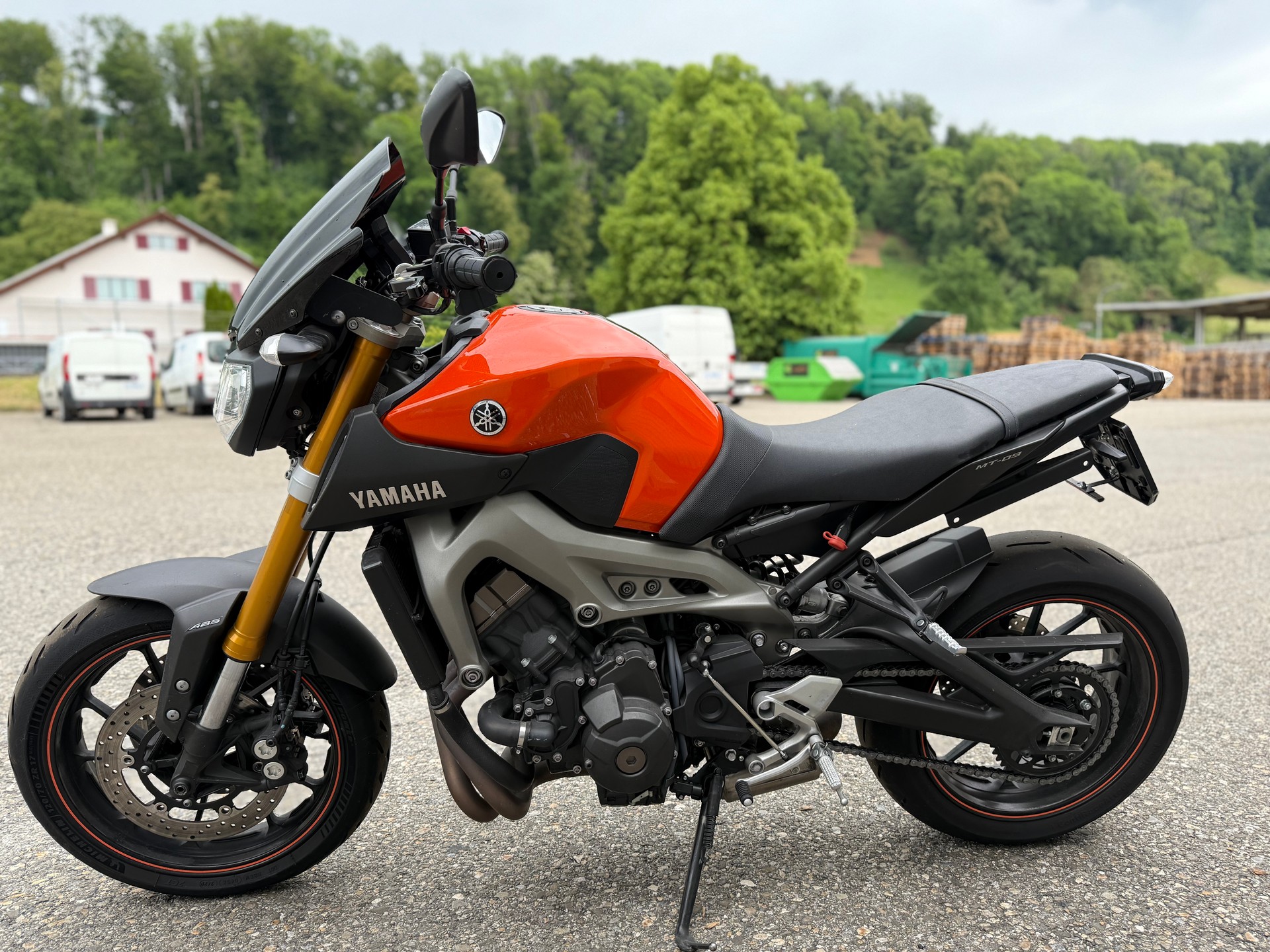 YAMAHA MT-09 ABS-image-1