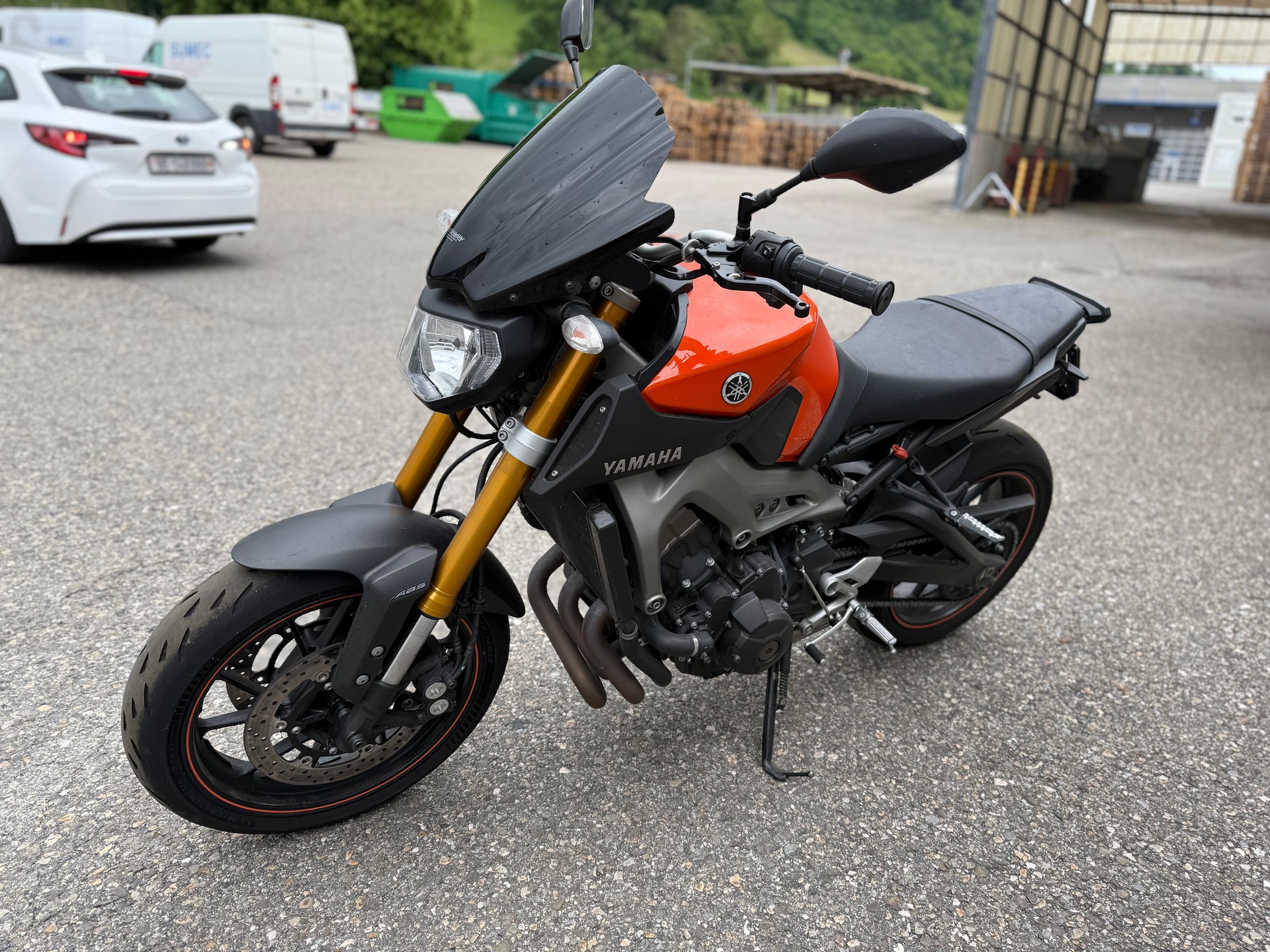 YAMAHA MT-09 ABS-image-2