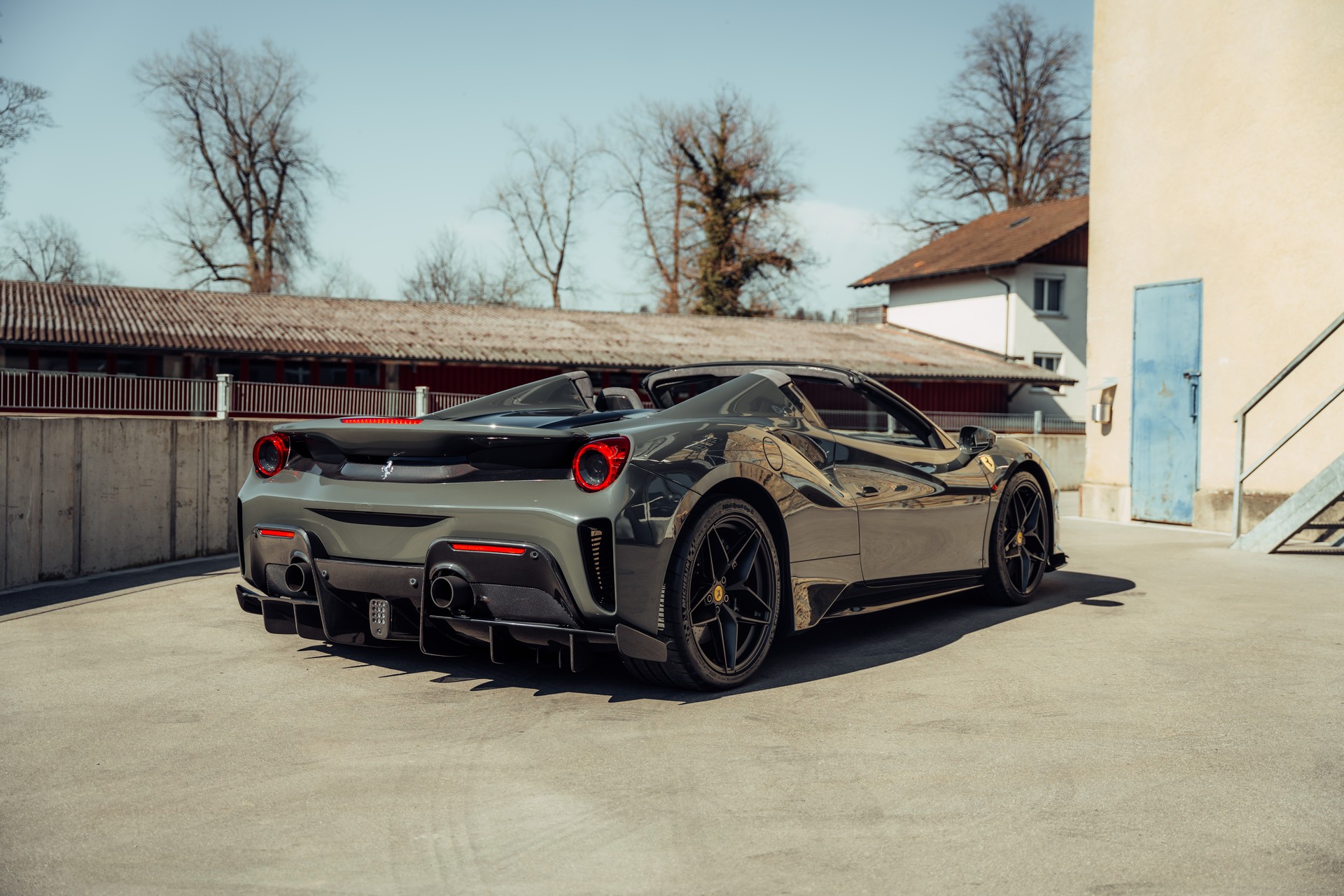 FERRARI 488 Pista Spider 3.9 V8-image-5
