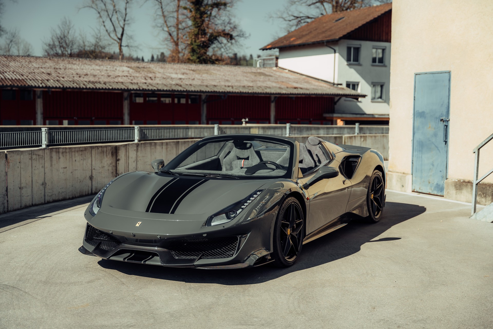 FERRARI 488 Pista Spider 3.9 V8-image-10