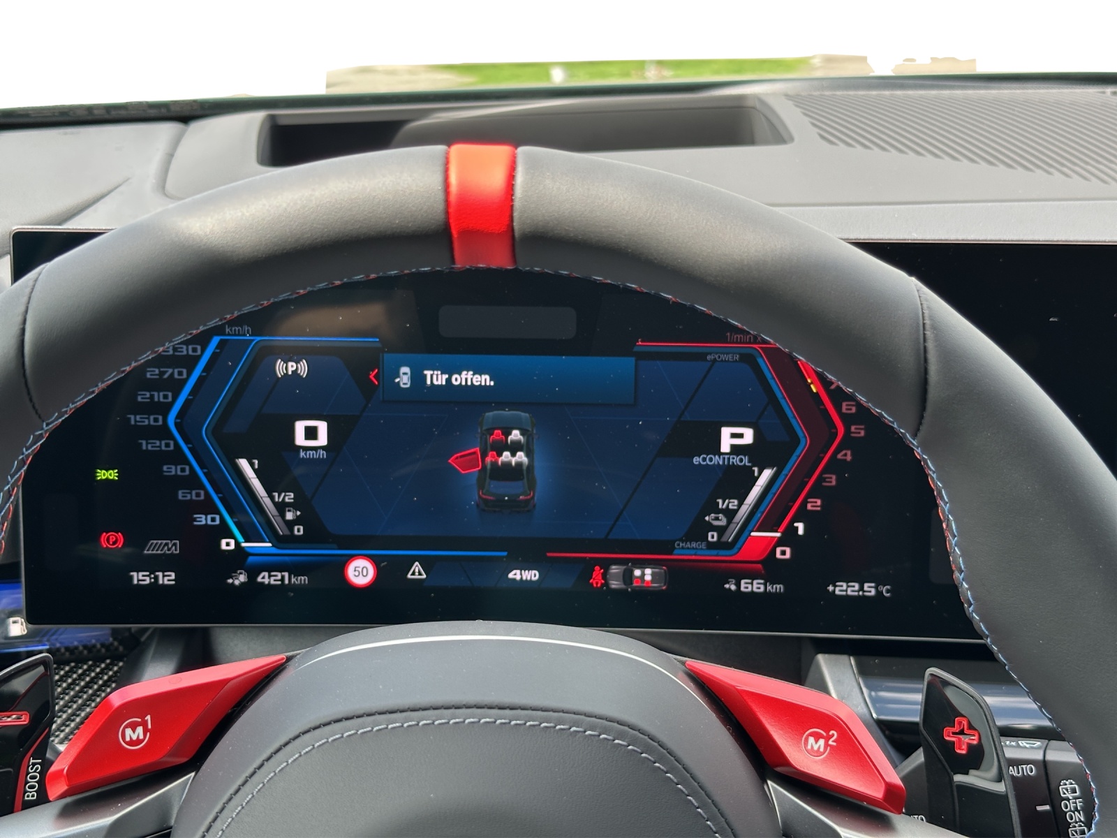 BMW M5 xDrive Touring-image-9