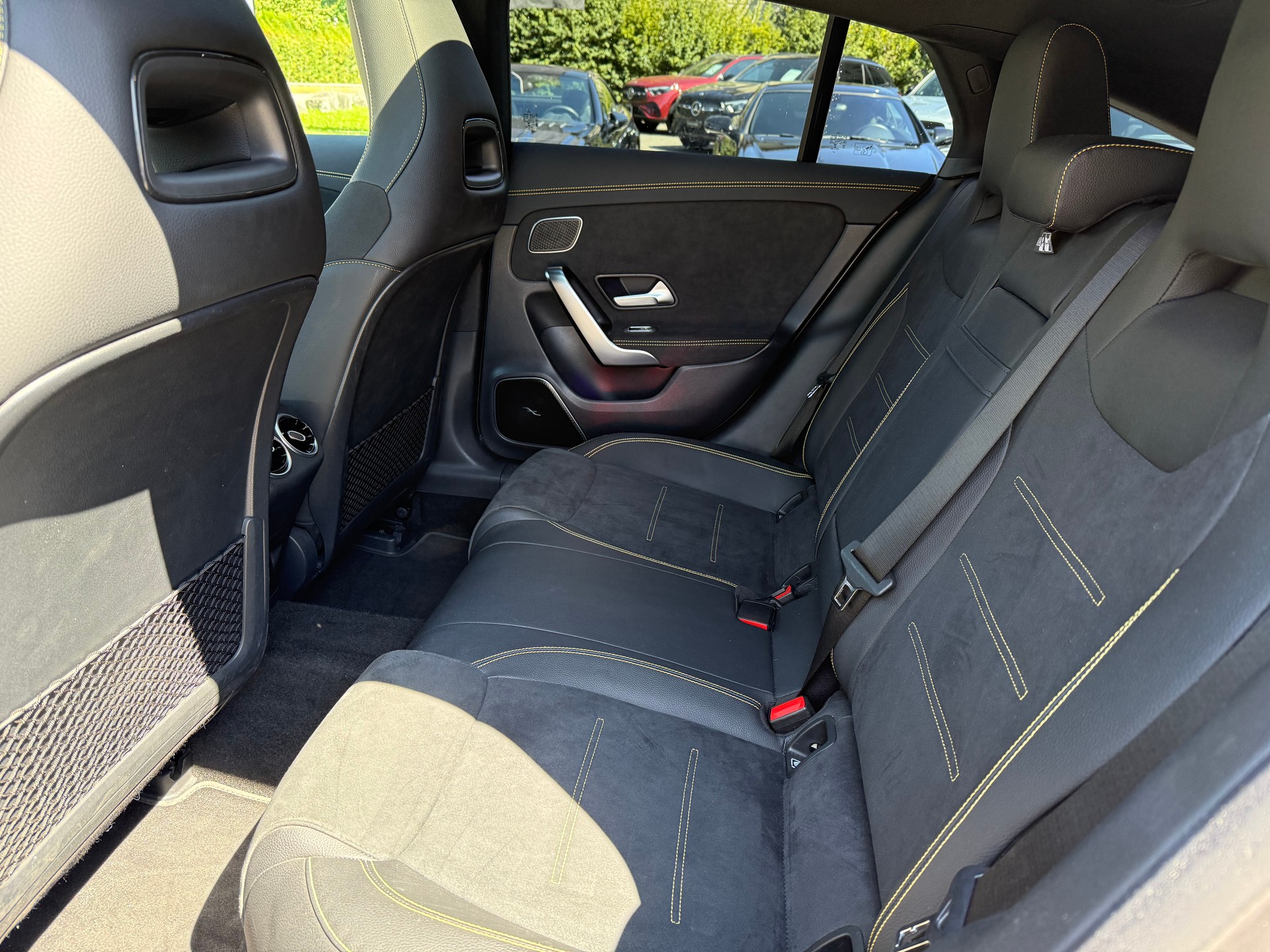MERCEDES-BENZ CLA SB 45 S AMG 4Matic+-image-5