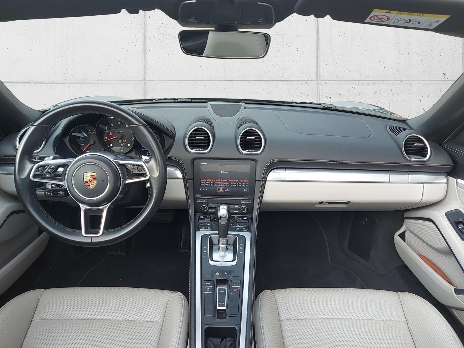 PORSCHE 718 Boxster 2.0 PDK-image-10
