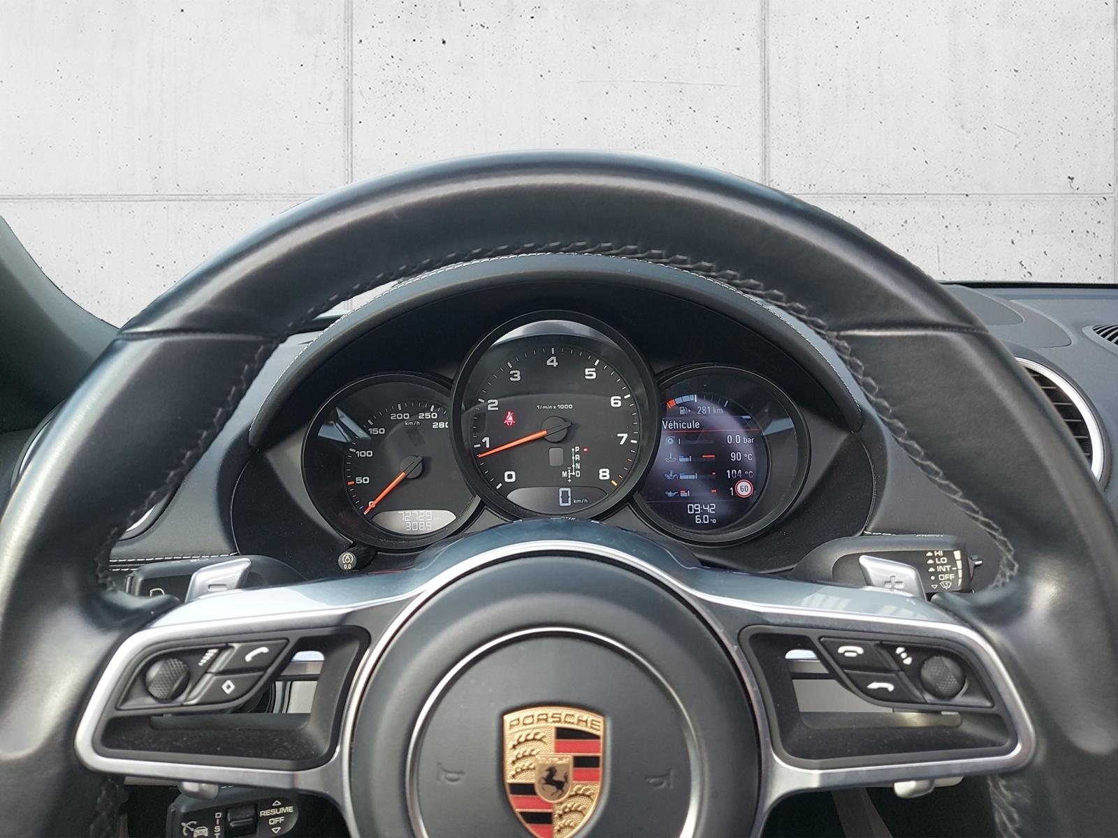 PORSCHE 718 Boxster 2.0 PDK-image-13