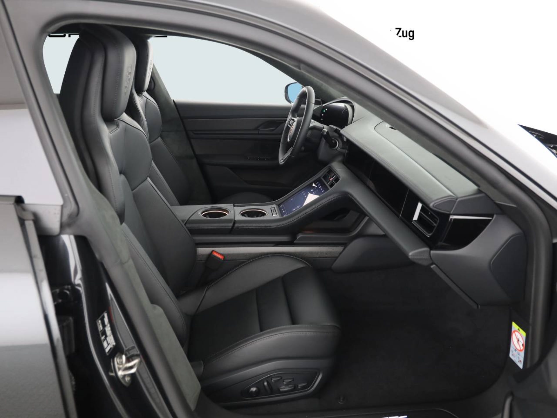 PORSCHE Taycan GTS Sport Turismo-image-9