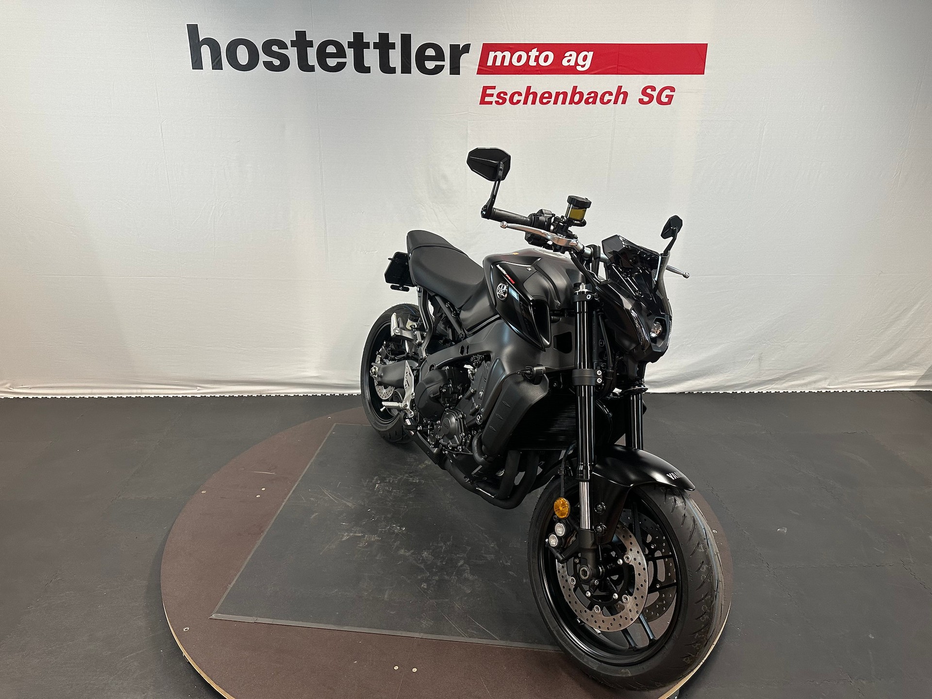 YAMAHA MT-09
