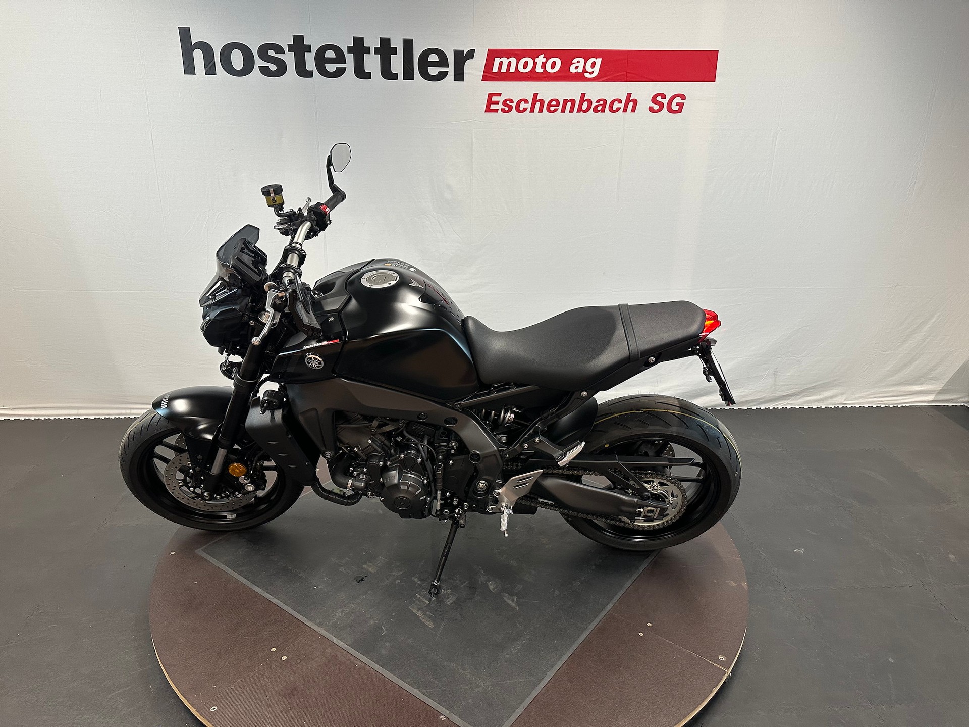 YAMAHA MT-09-showroom-element-3