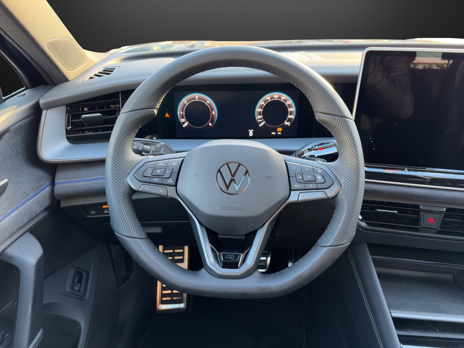 VW Tayron 2.0 TDI SCR R-Line 4Motion DSG-image-10