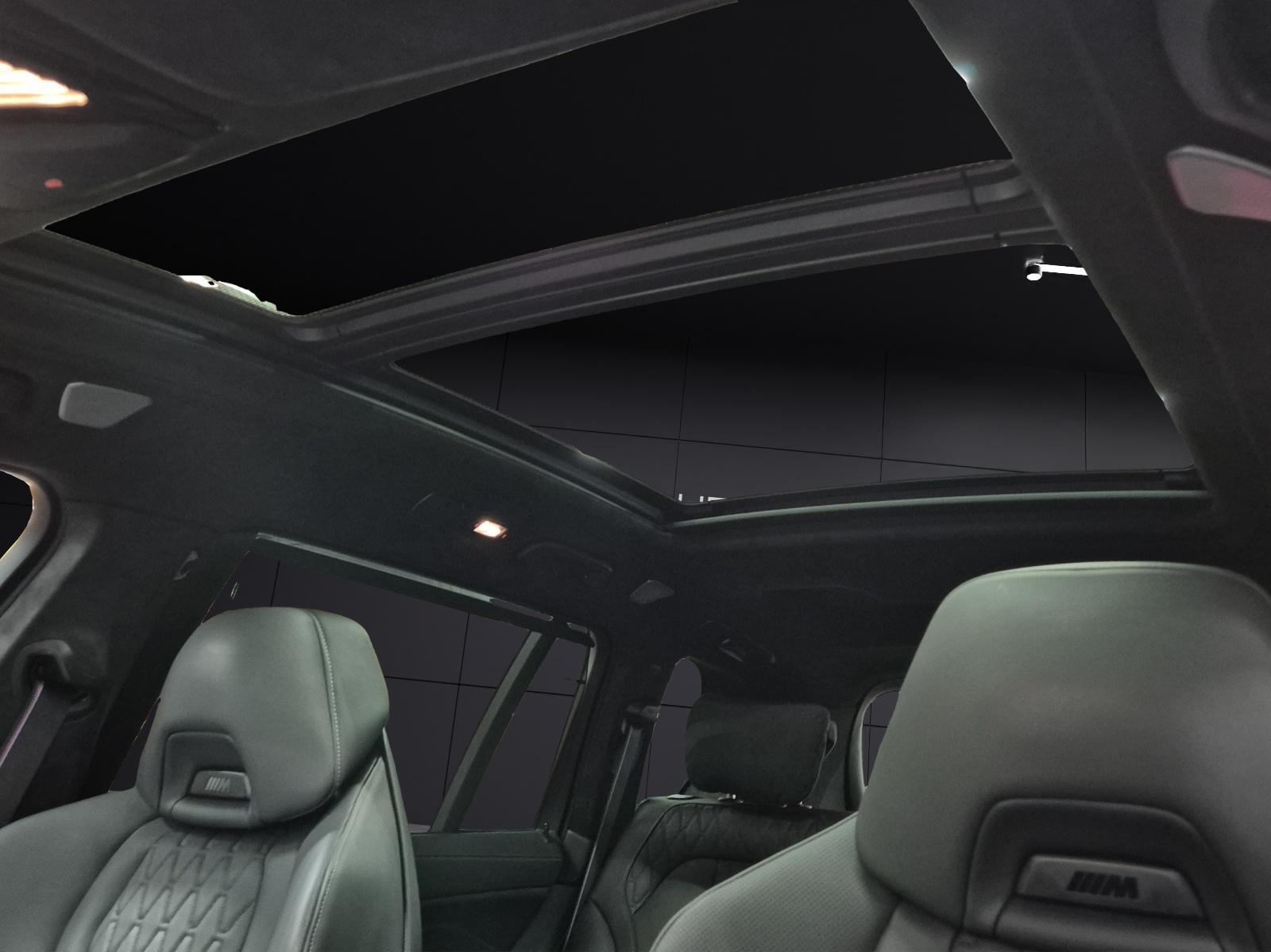 BMW X7 M60i-image-13