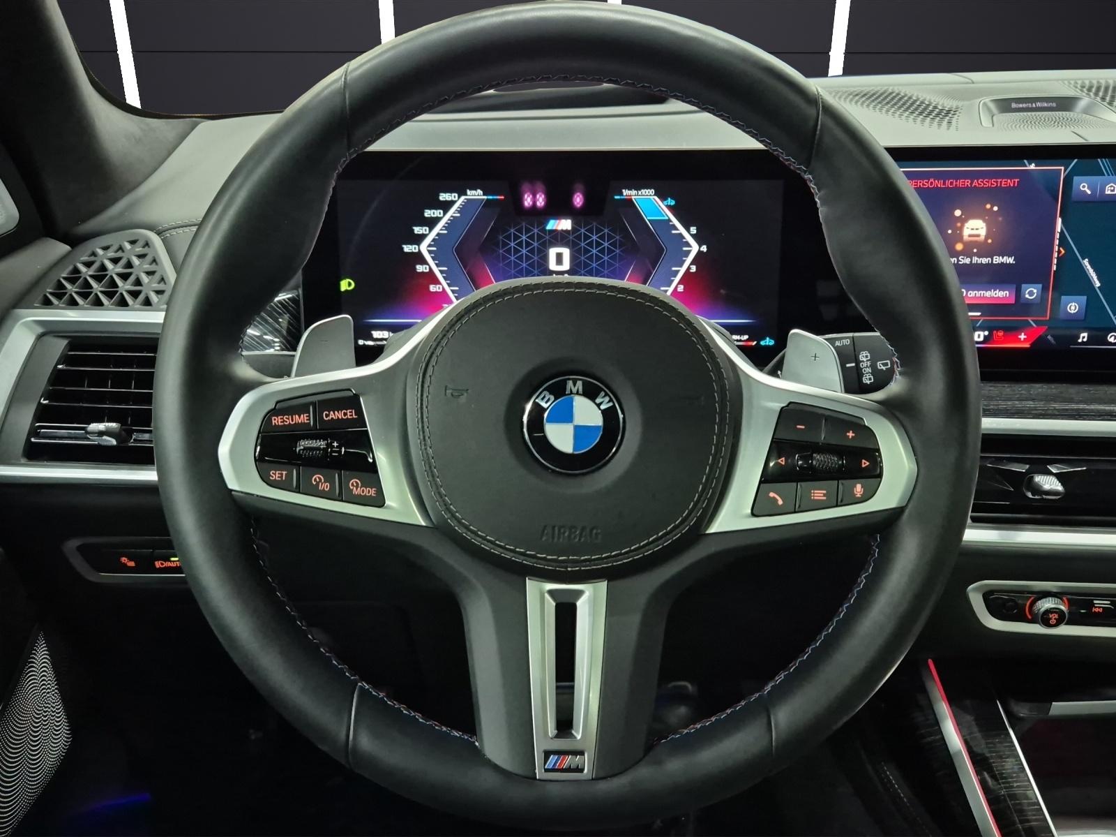 BMW X7 M60i-image-14