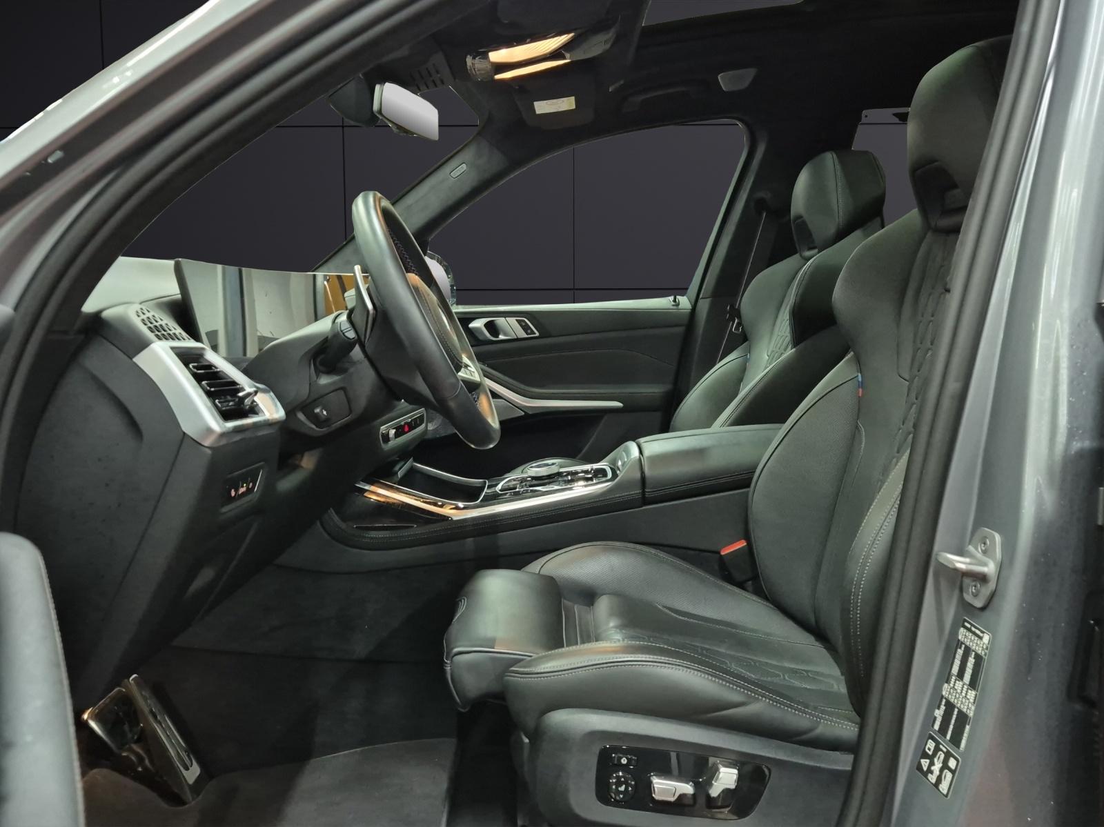 BMW X7 M60i-image-1