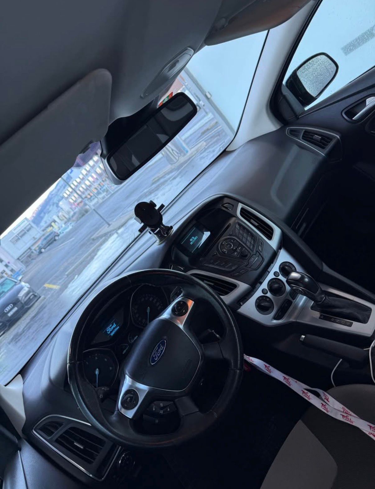 FORD Focus 2.0 TDCi Trend PowerShift-image-6