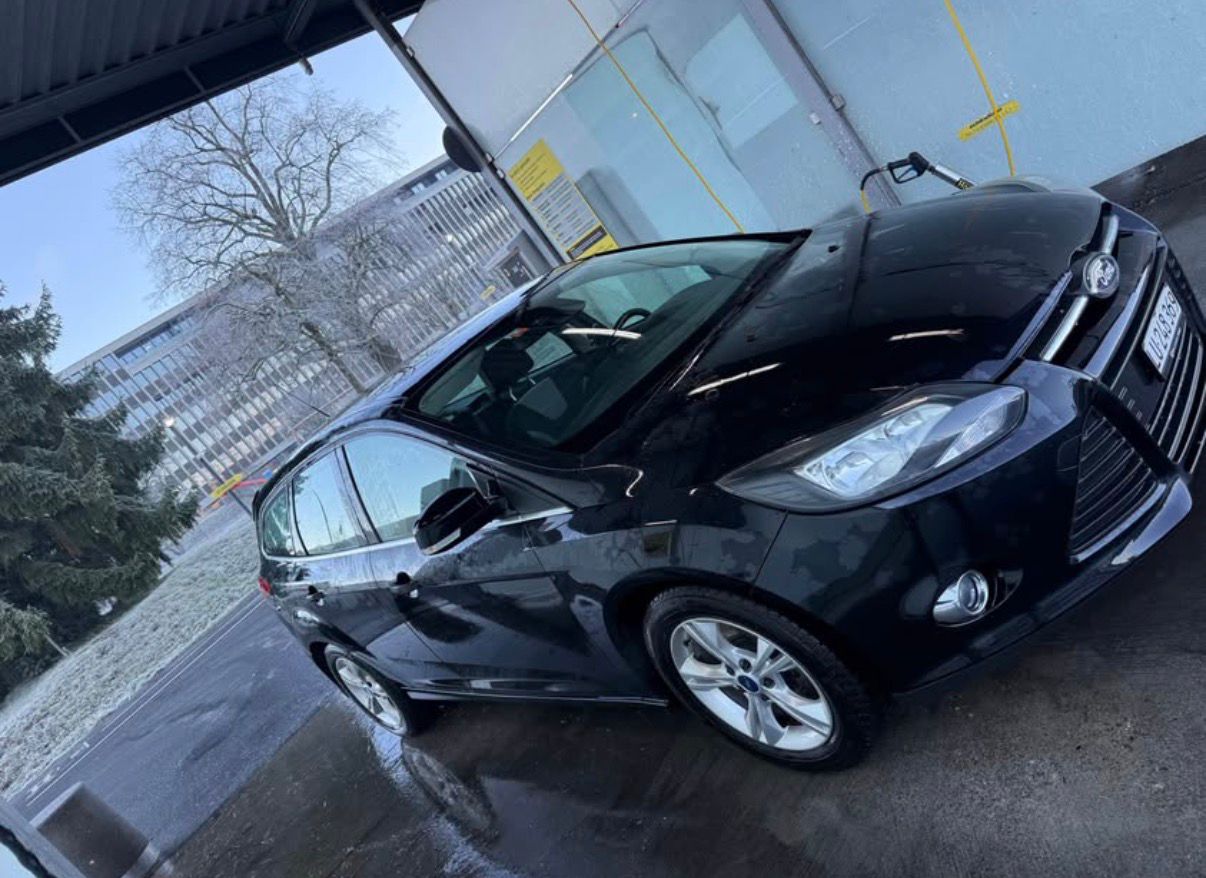FORD Focus 2.0 TDCi Trend PowerShift-image-2