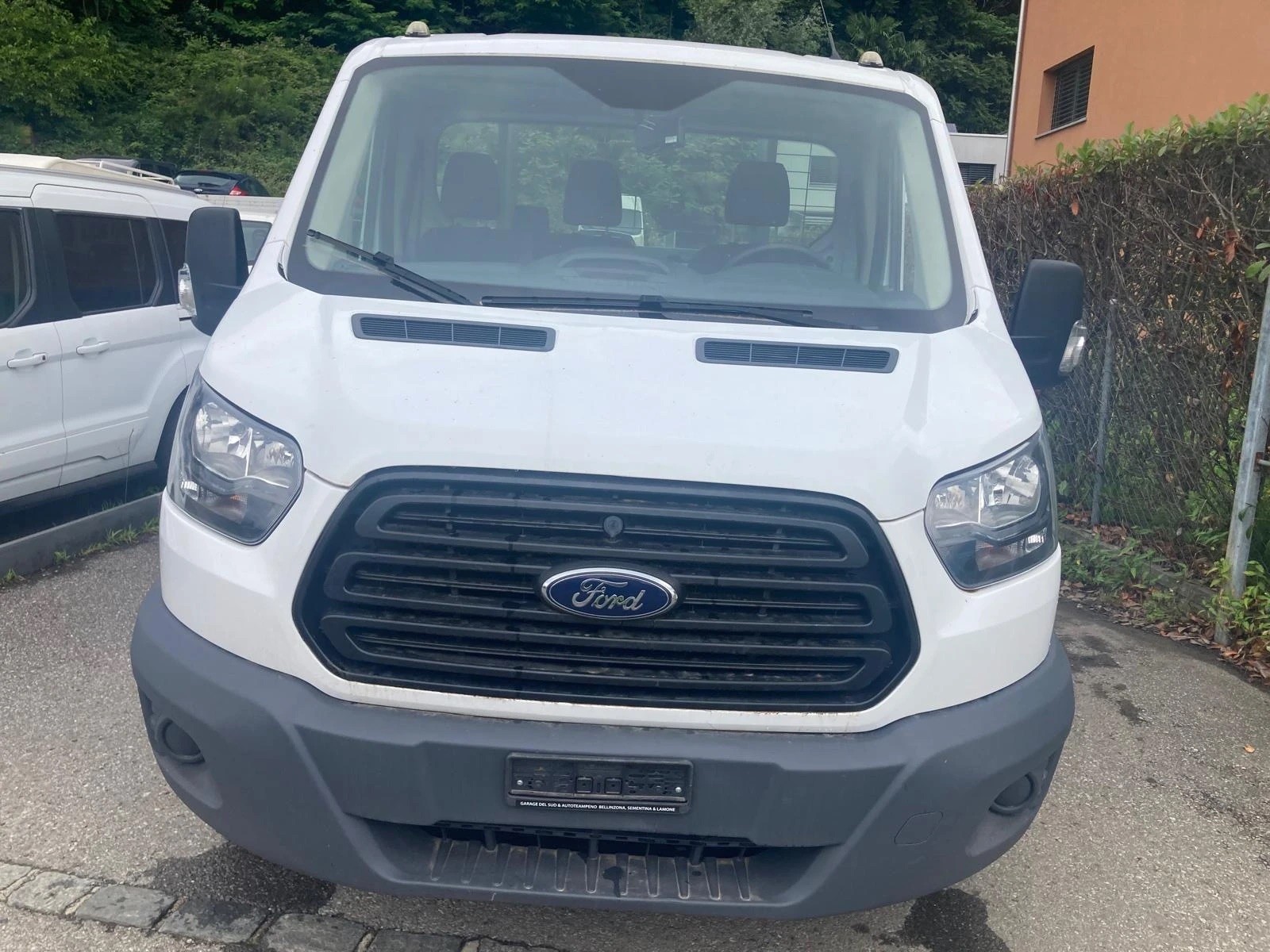 FORD Transit 350 L2 Ambiente 2.0 TDCi 130 RWD-image-3