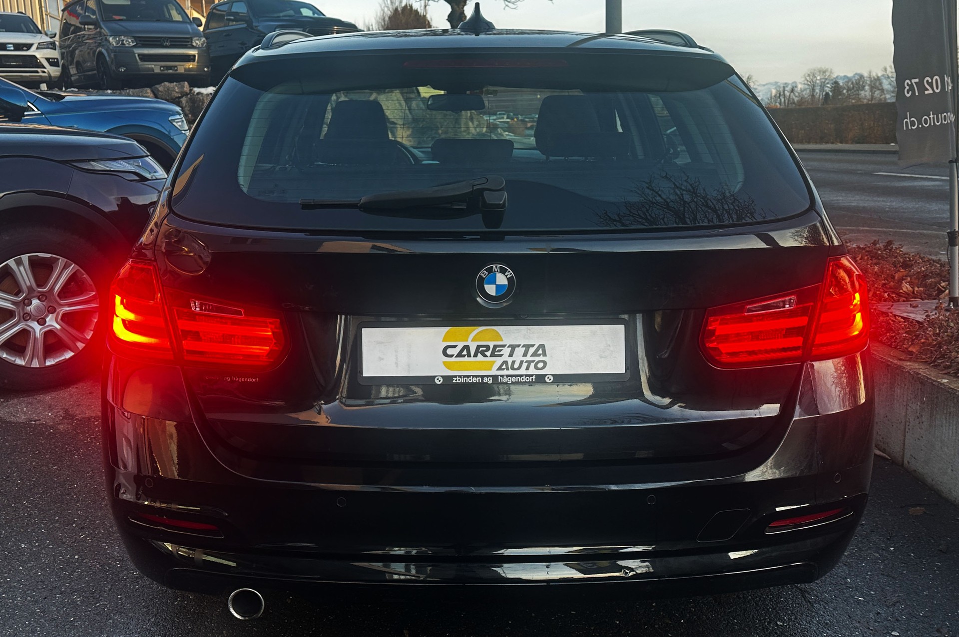 BMW 318d Touring Steptronic-image-5
