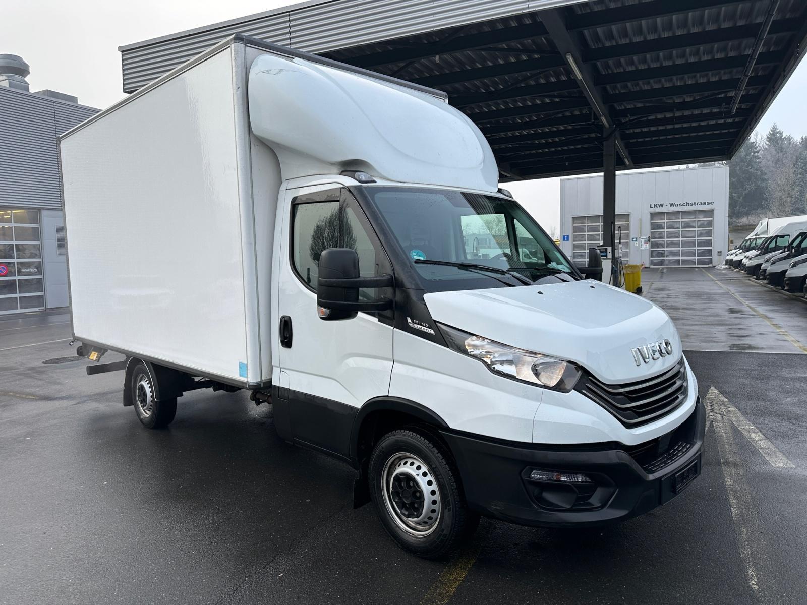 IVECO 35 S 16 A8 Koffer/ Hebebühne-image-2