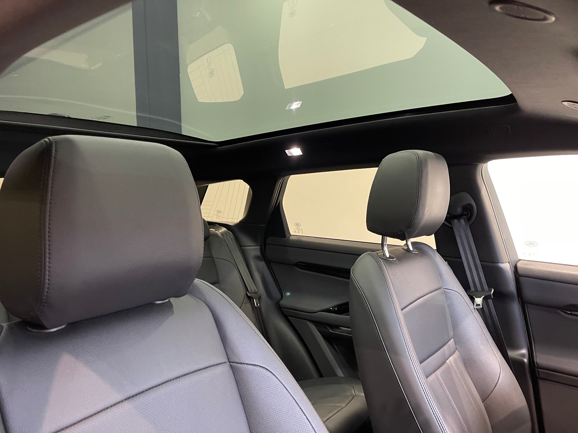 LAND ROVER Range Rover Evoque R-Dynamic D 200 MHEV SE AT9 *FACELIFT*-image-17